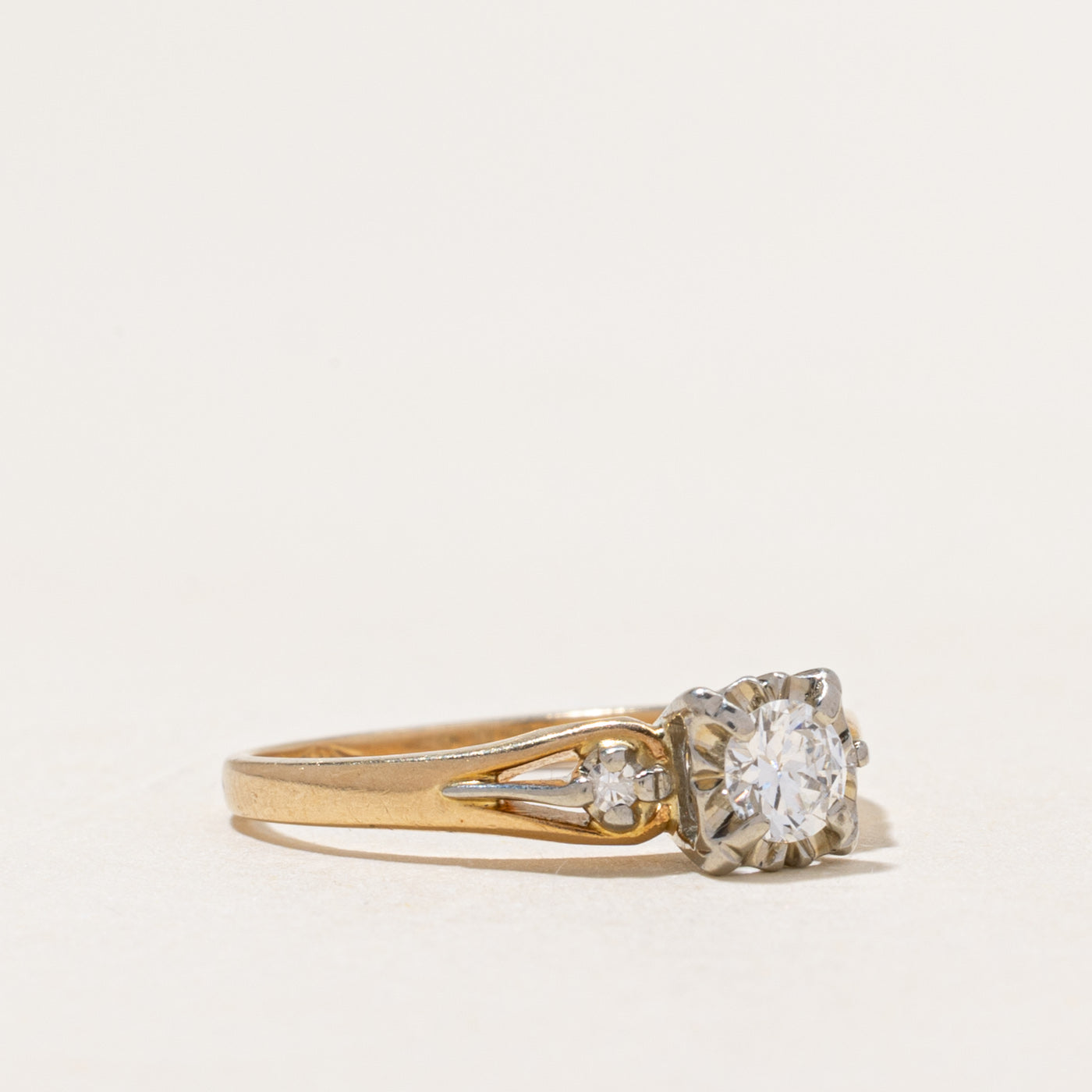 Illusion Set Diamond Accented Ring | 0.26ctw | SZ 6.5