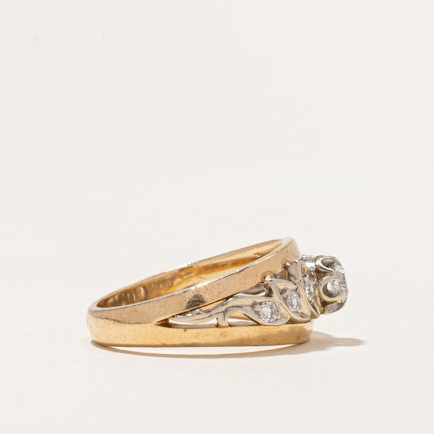 Yellow Gold Illusion Set Diamond Tapered Ring | 0.47ctw | SZ 8.5