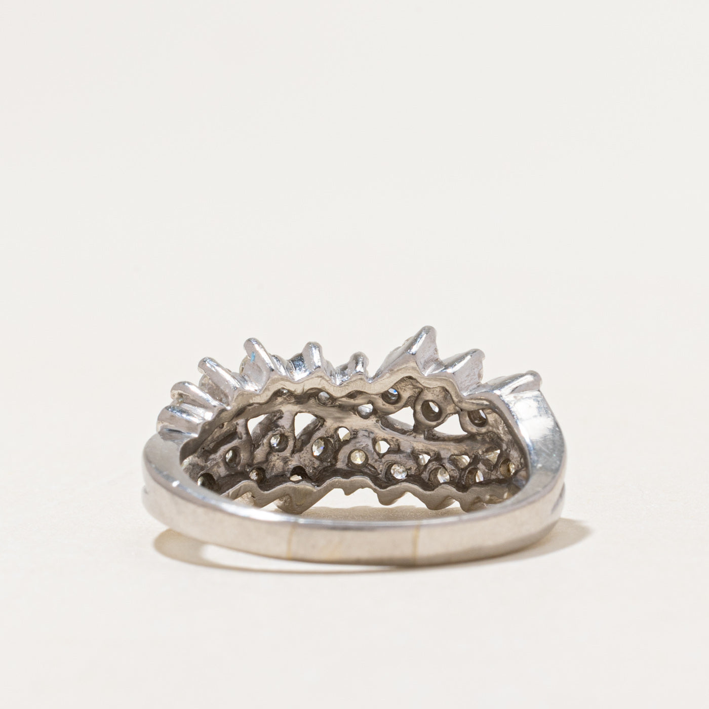 850 Platinum Diamond Wavy Petal Ring | 0.77ctw | SZ 7