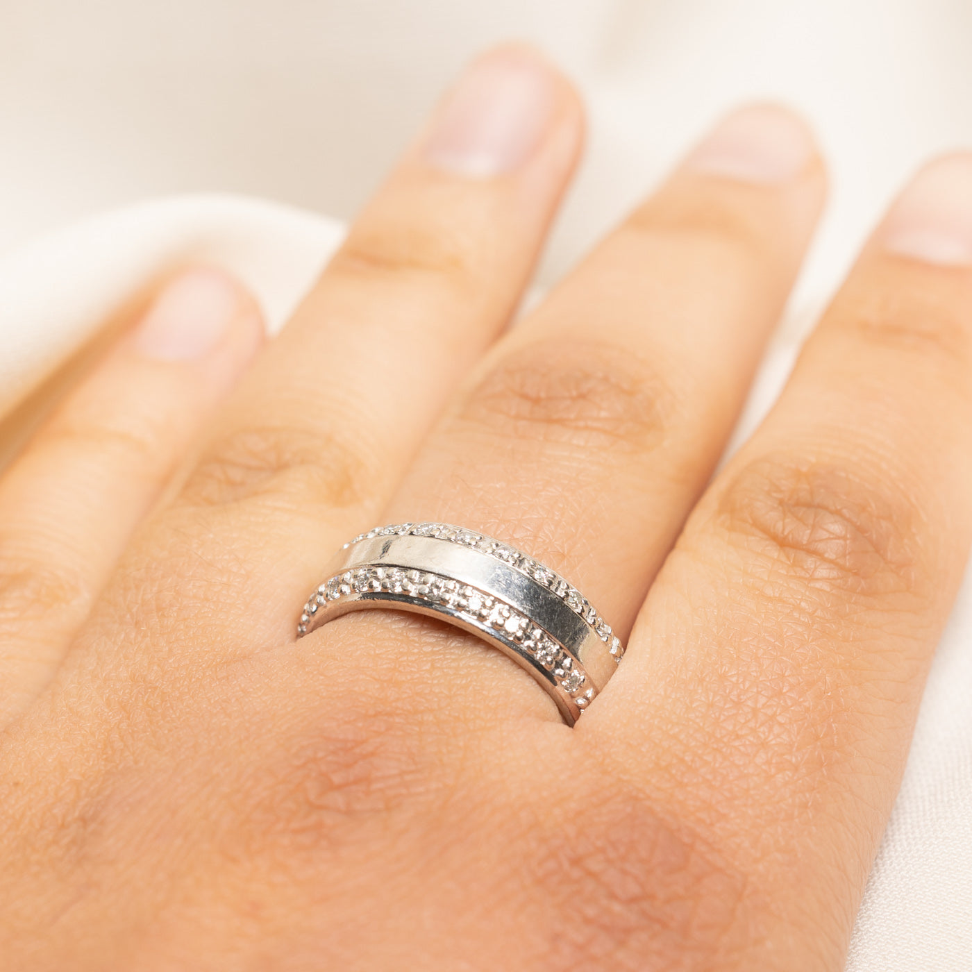 Eternity Diamond Edged Band | 0.75ctw | 7.50mm | SZ 9.5