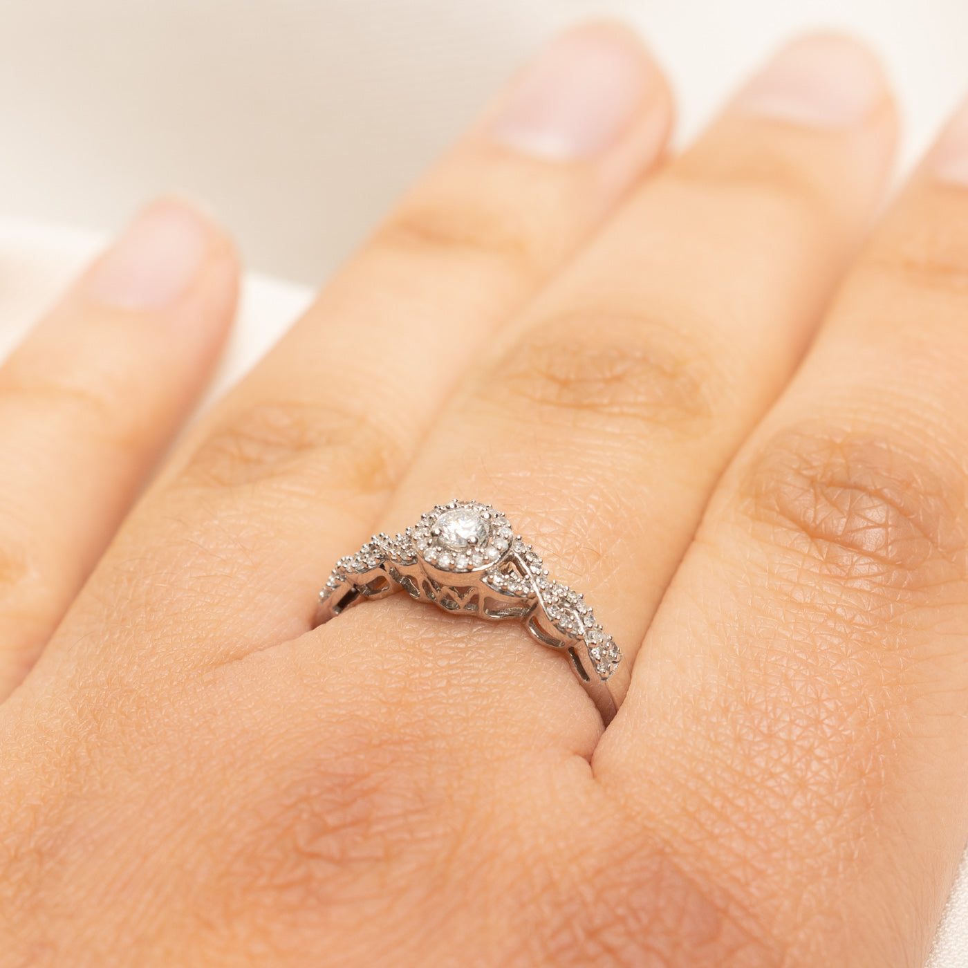 White Gold Diamond Halo Cross Over Ring | 0.29ctw | SZ 8