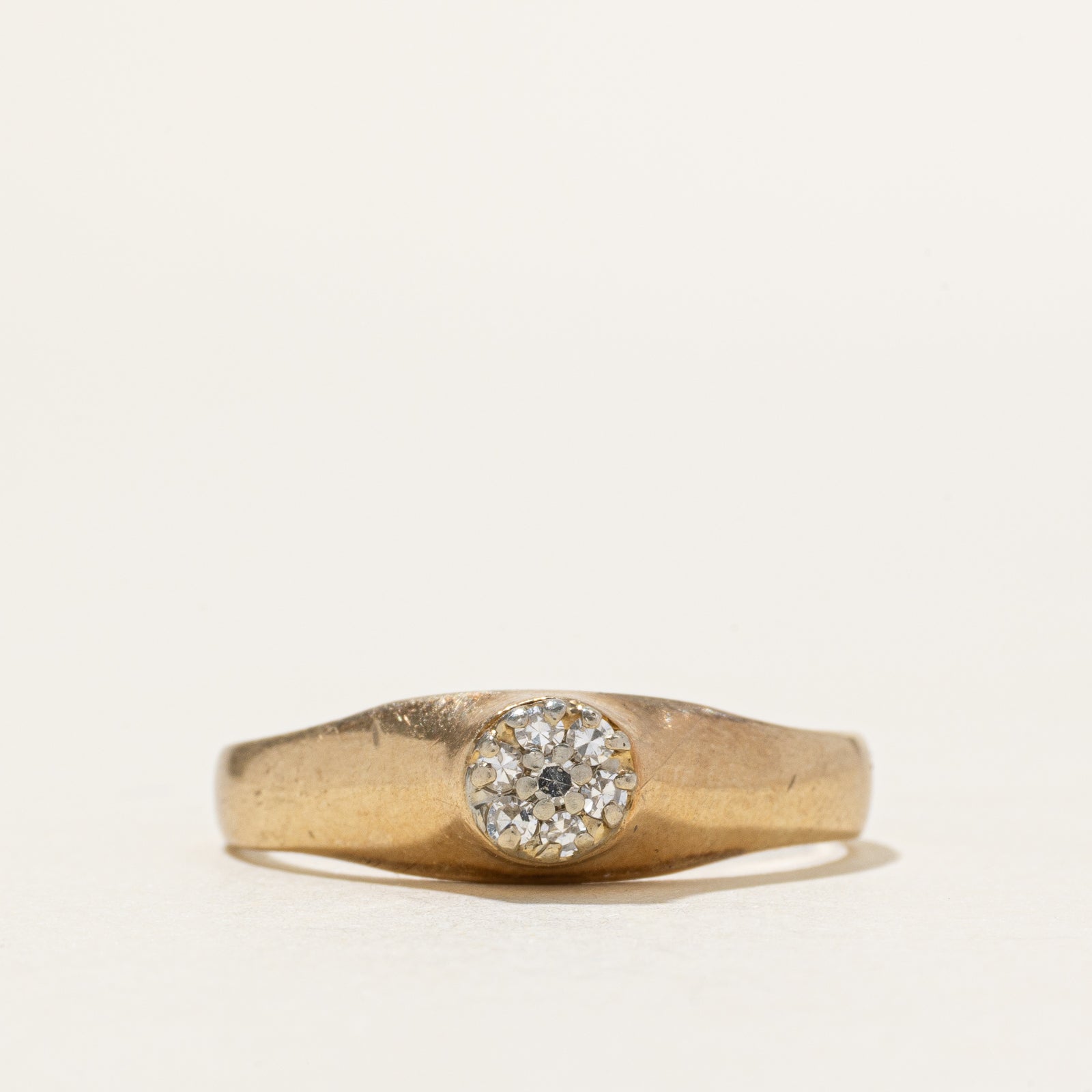 14k Diamond Round Cluster Ring | 0.10ctw | SZ 9.5