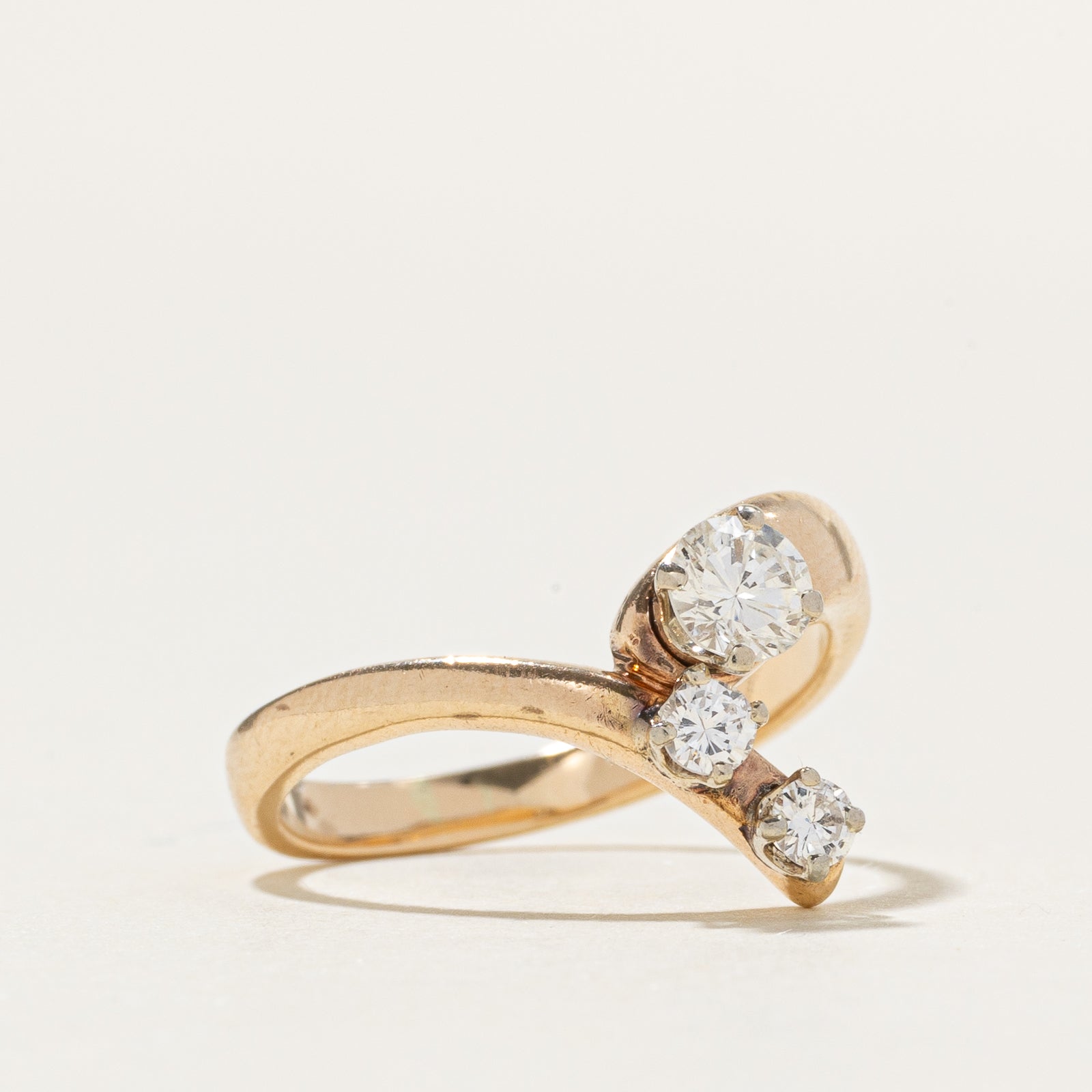 10k Diamond Bypass Chevron Ring | 0.38ctw | SZ 5