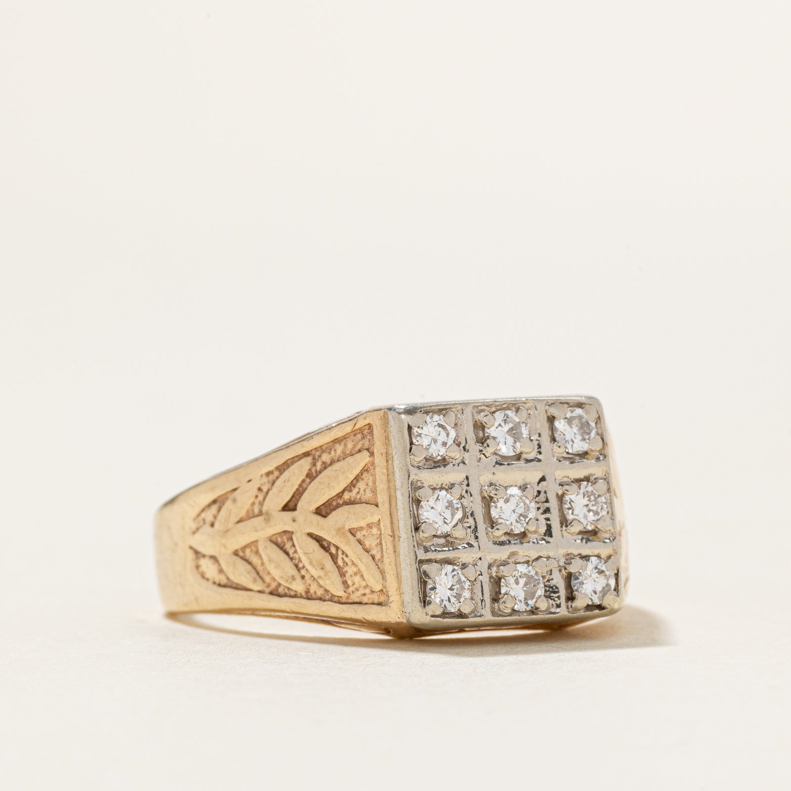 10k Diamond Grid Engraved Leaf Signet Ring | 0.30ctw | SZ 10