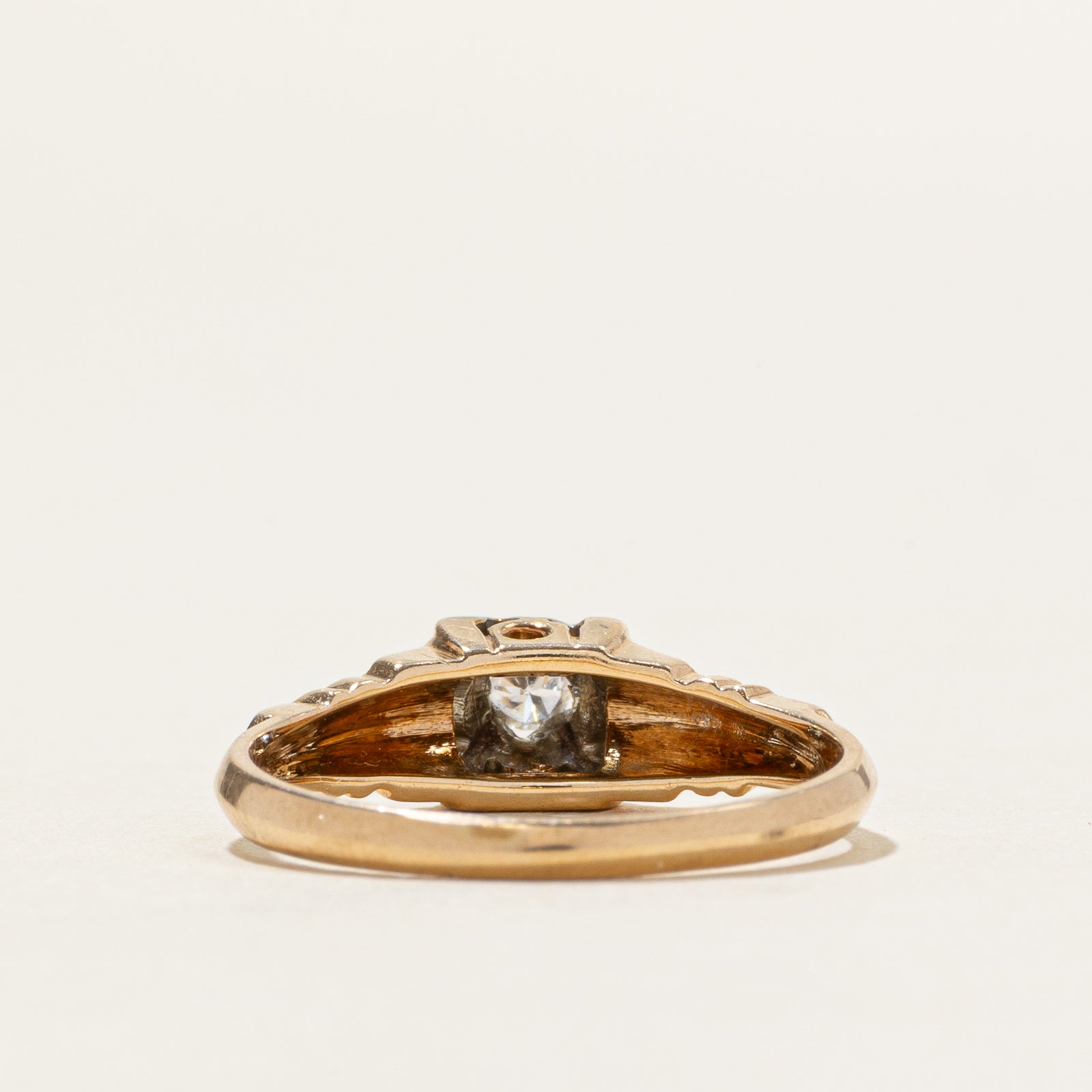 14k Two Tone Solitaire Diamond Grooved Ring | 0.05ct | SZ 5
