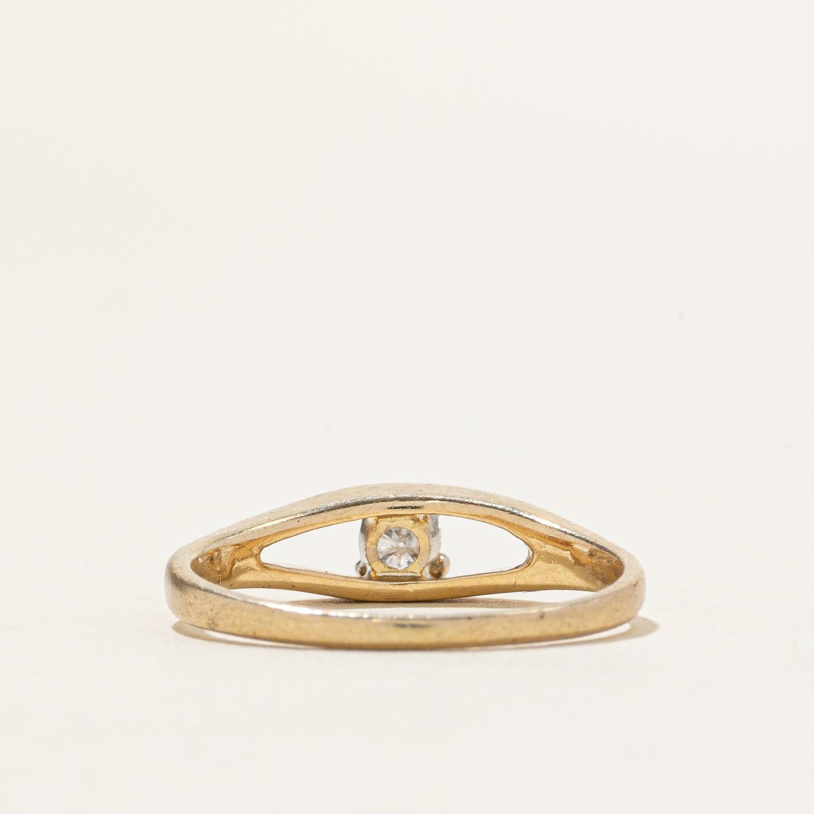 14k Solitaire Diamond Split Shank Ring | 0.12ct | SZ 6.5