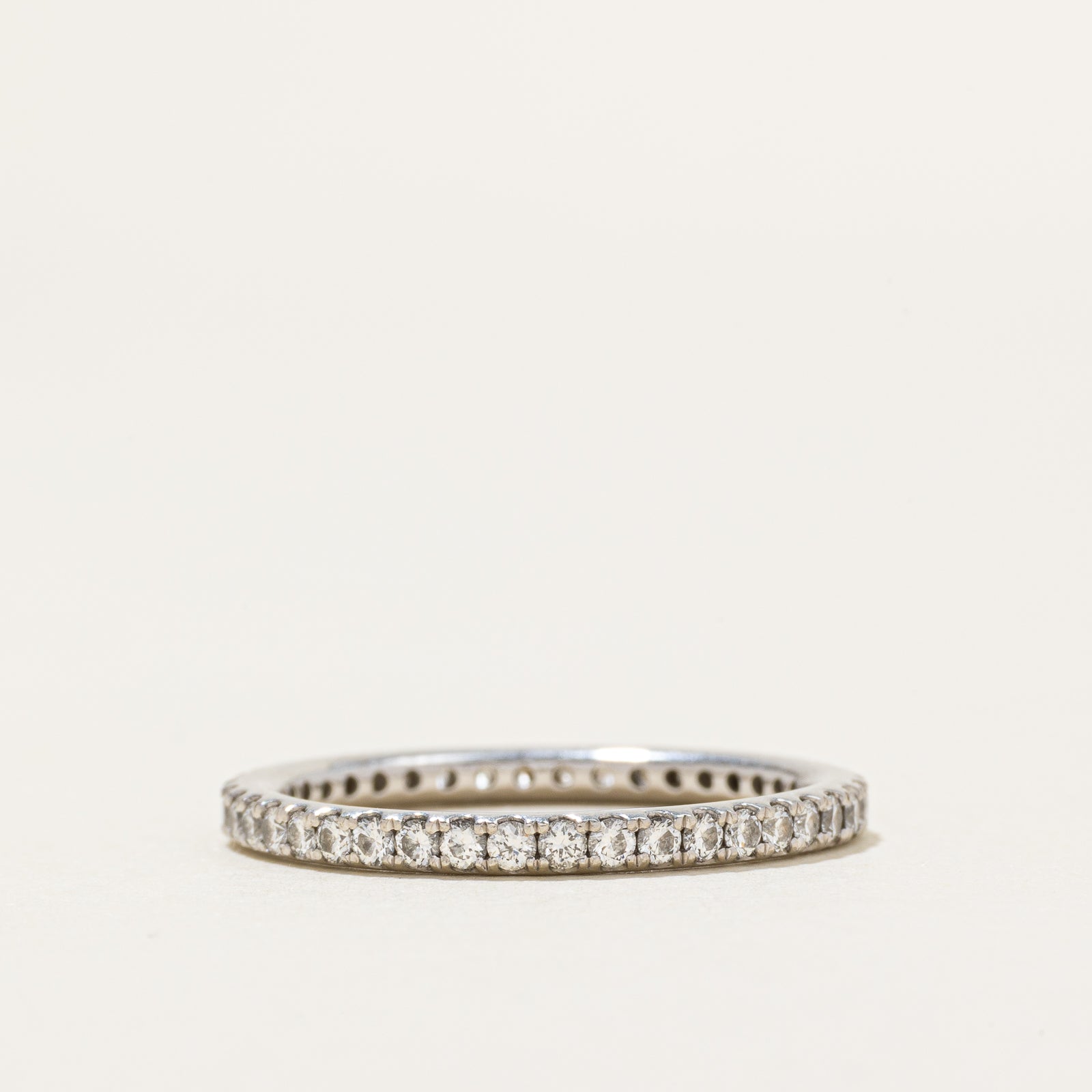 Alliance en platine sertie de diamants | 0,50 ct | 2 mm | Taille 6,75
