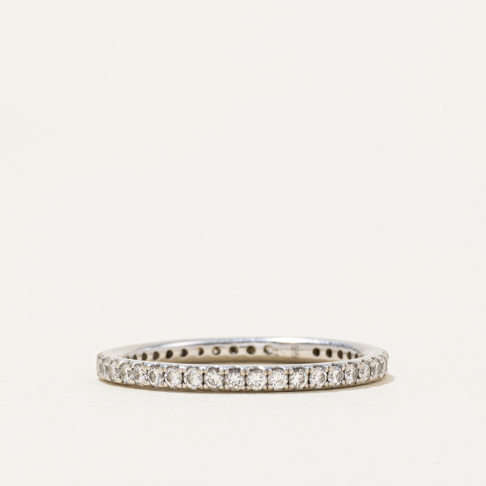 Alliance en platine sertie de diamants | 0,50 ct | 2 mm | Taille 6,75