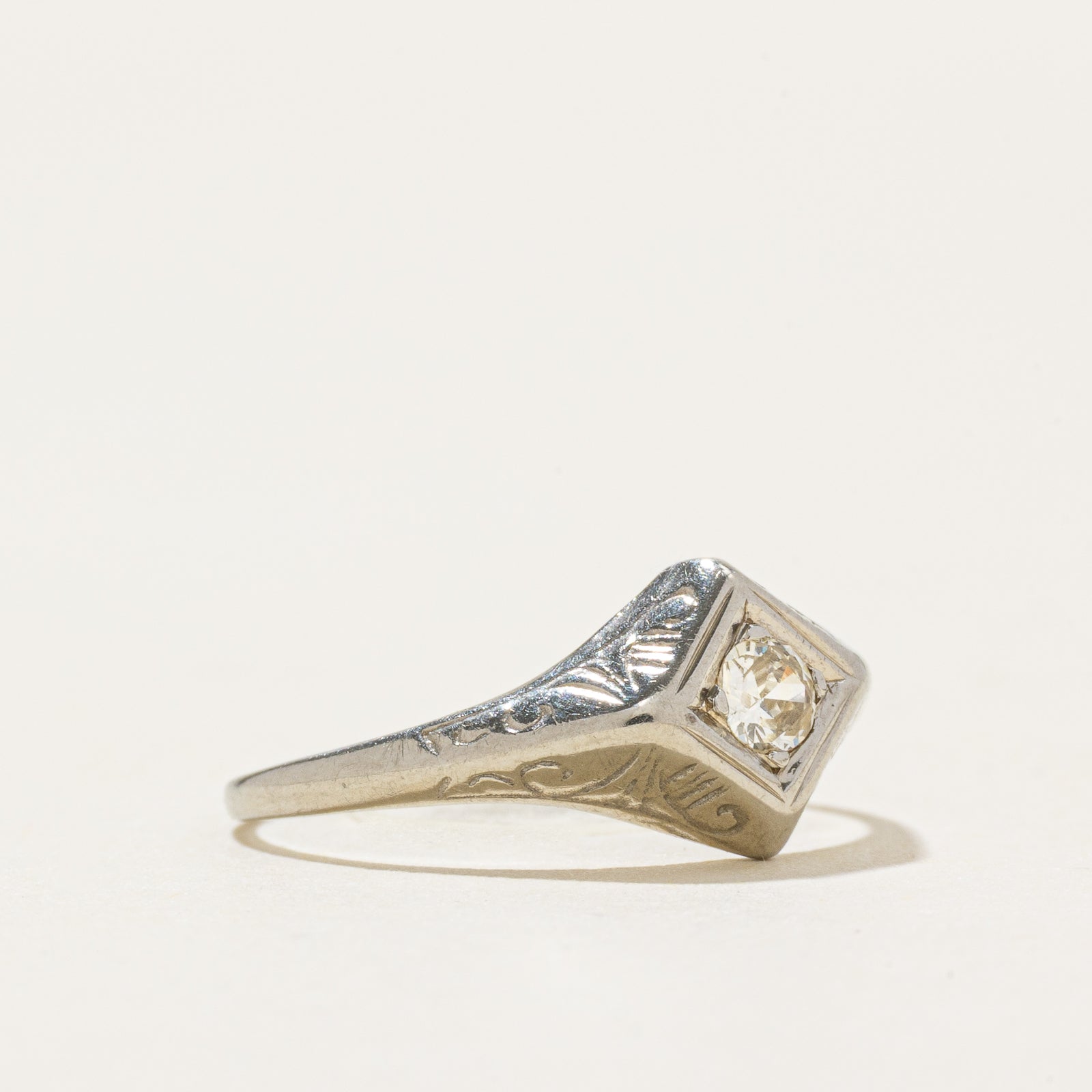19k Diamond Engraved Ring | 0.07ct | SZ 3.5