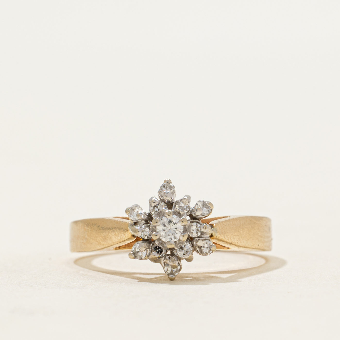 Diamond Cluster Petal Ring | 0.17ctw | SZ 6