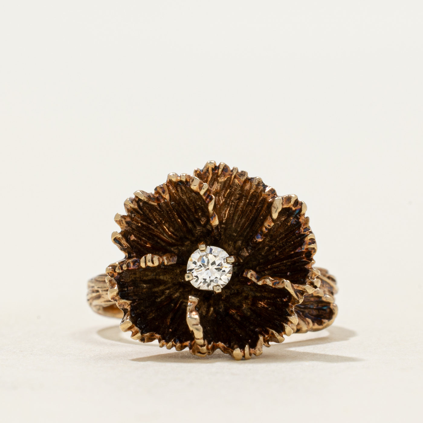 Diamond Textured Flower Cocktail Ring | 0.10ct | SZ 3.75