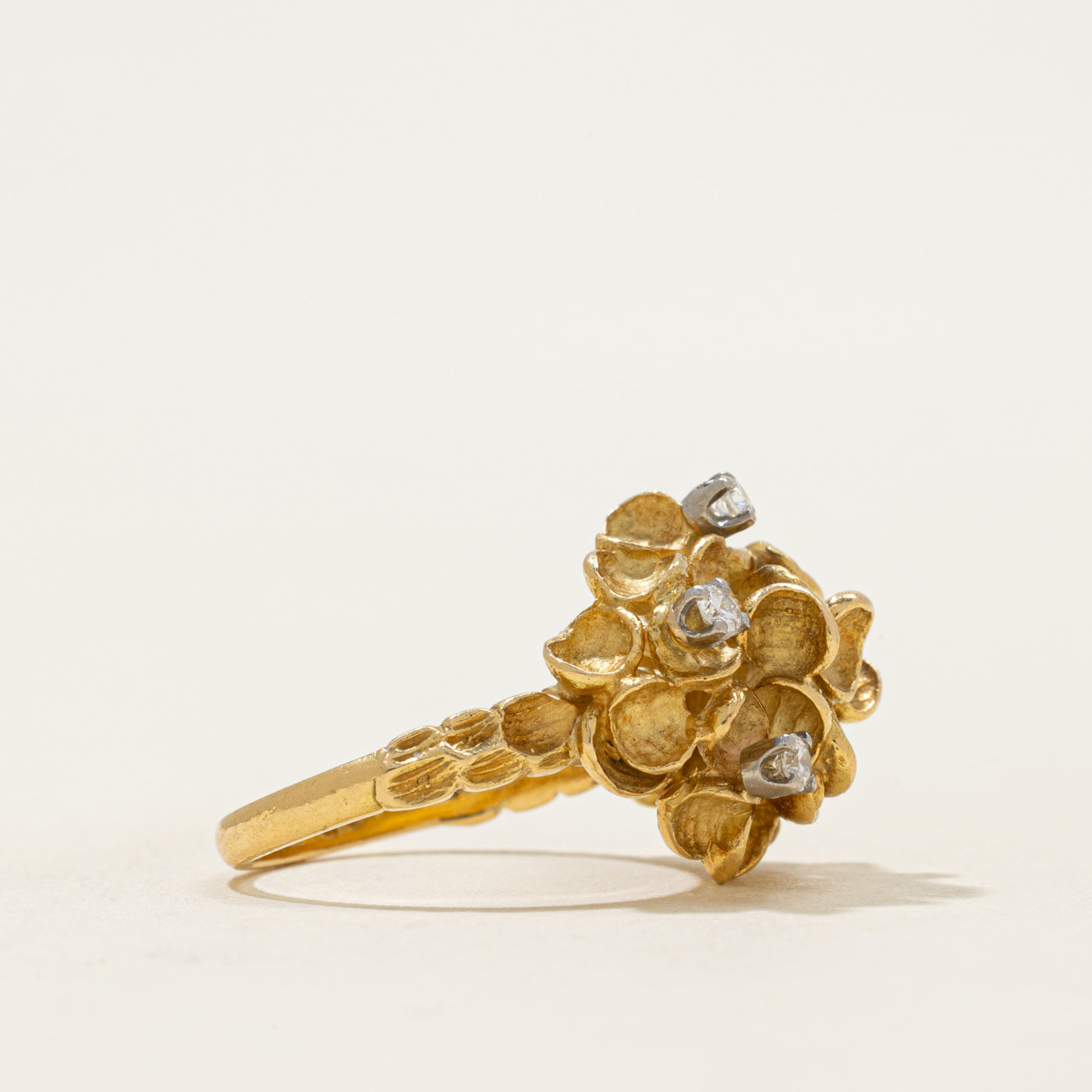 Scattered Diamond Cocktail Ring | 0.14ctw | SZ 6.25