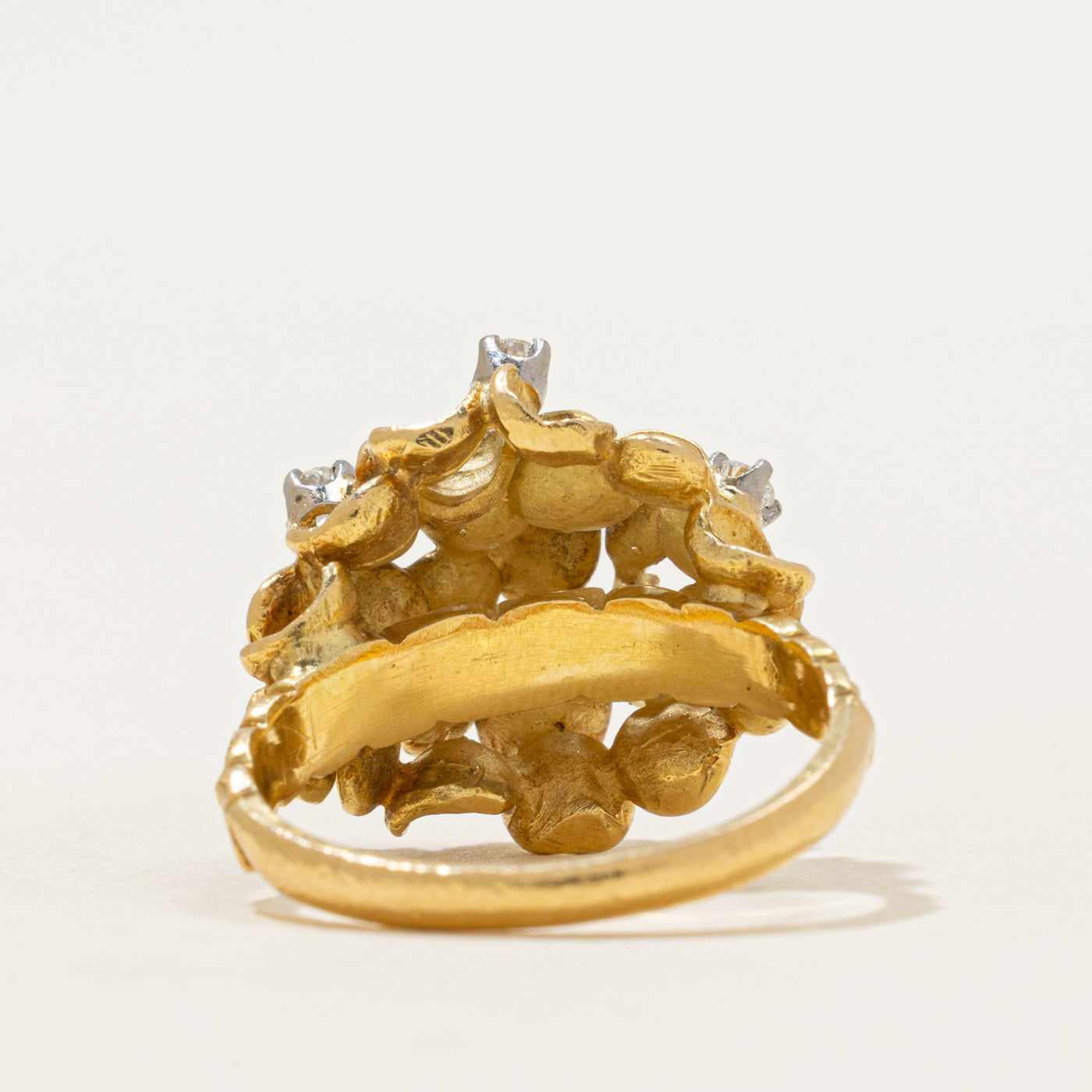 Scattered Diamond Cocktail Ring | 0.14ctw | SZ 6.25
