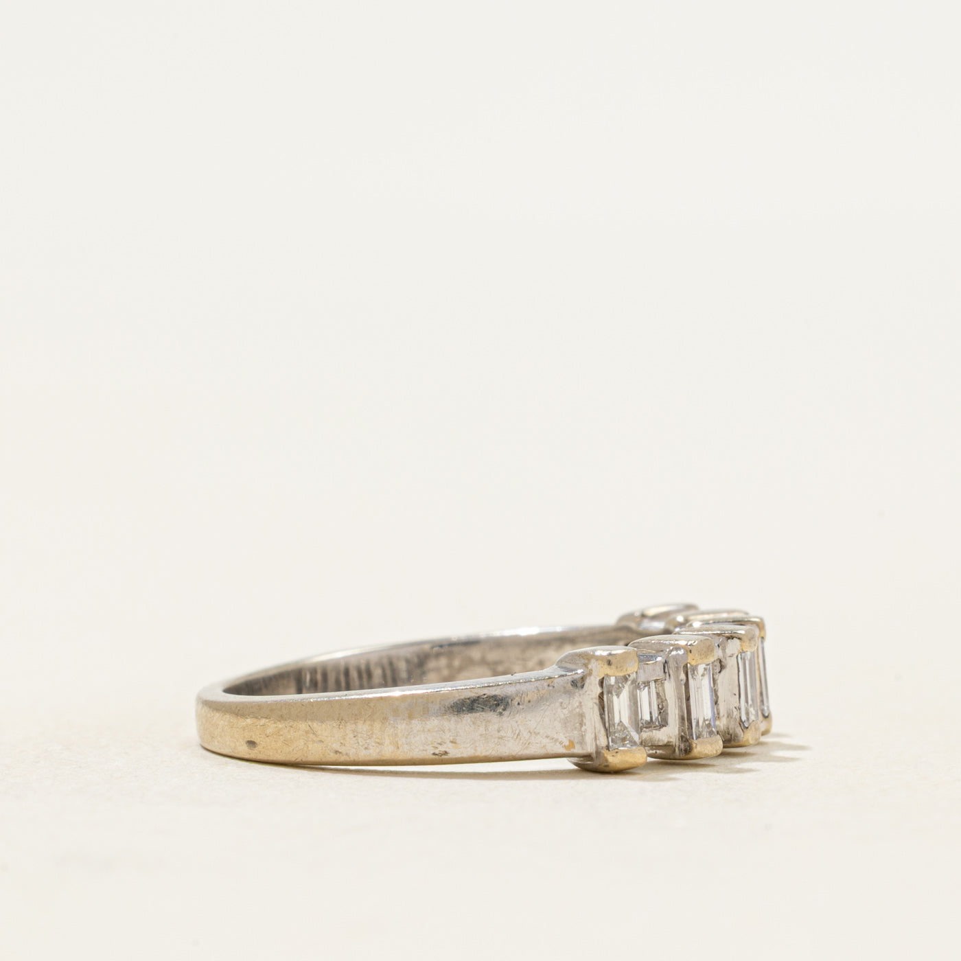 Bague demi-éternité sertie de diamants taille baguette | 0,28 ct | Taille 6,75