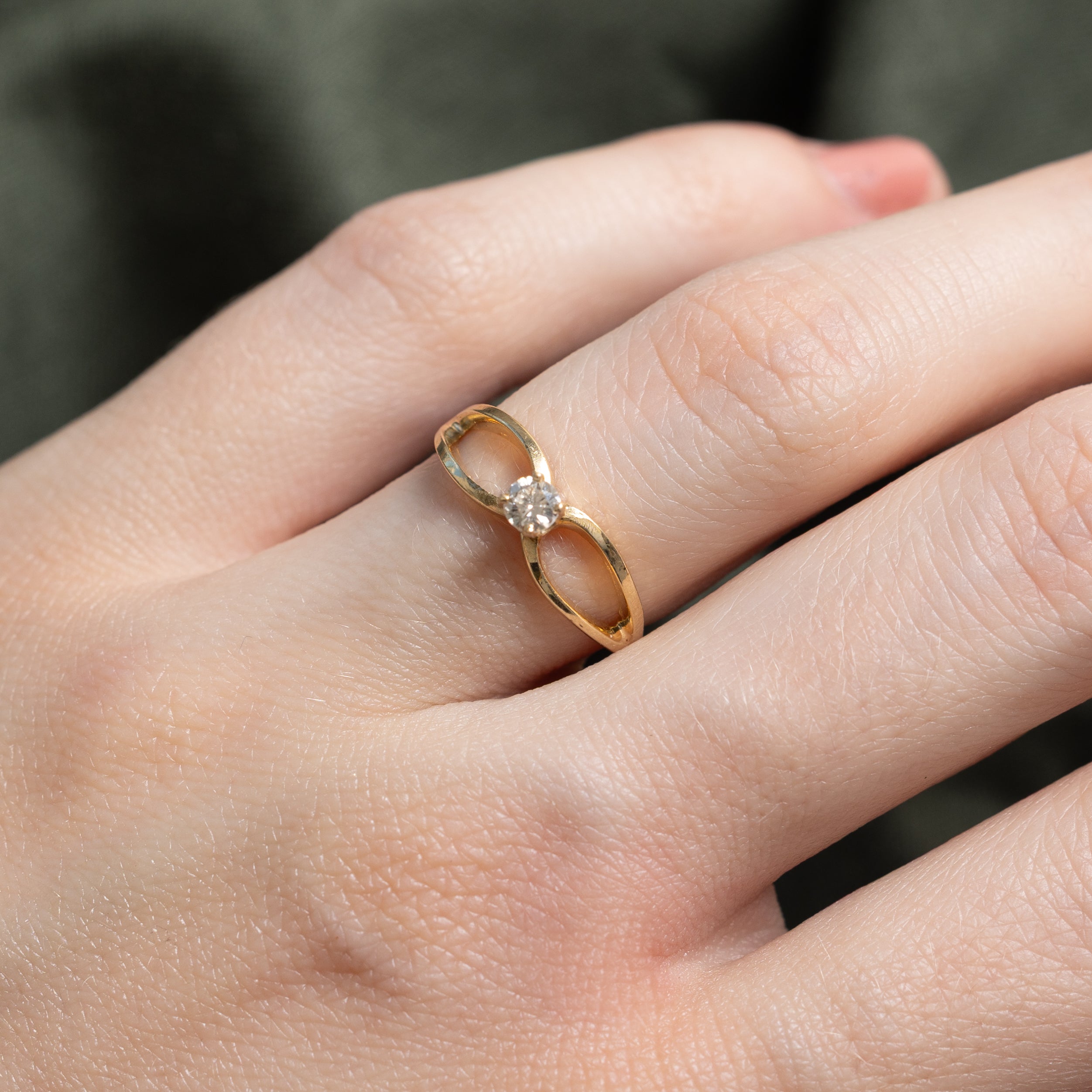 Solitaire Diamond Openwork Ring | 0.14ct | SZ 5.25