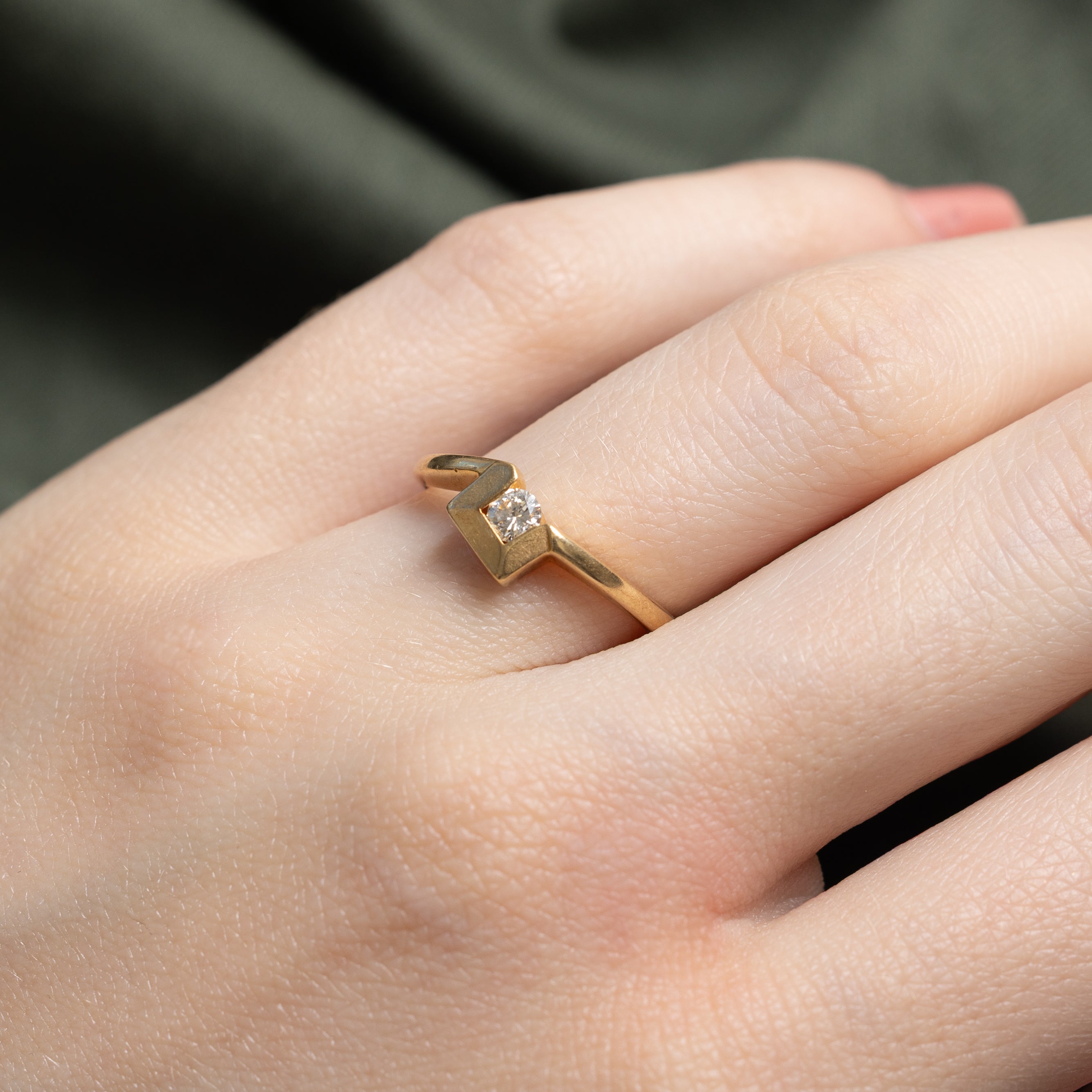 18k Diamond Geometric Ring | 0.13ct | SZ 6.25
