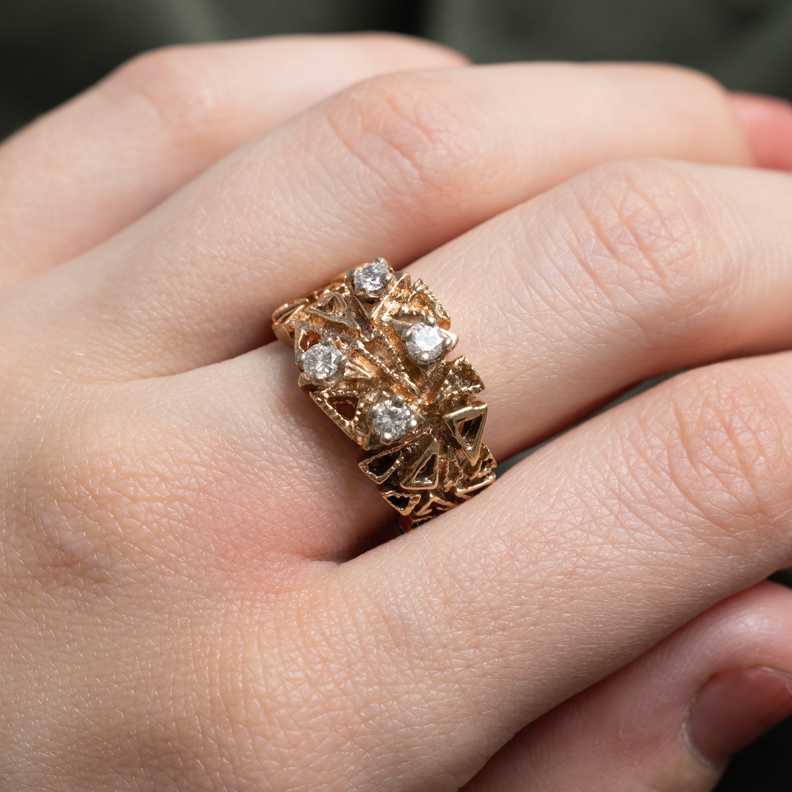 Scattered Diamond Geometric Cocktail Ring | 0.39ctw | SZ 6.75