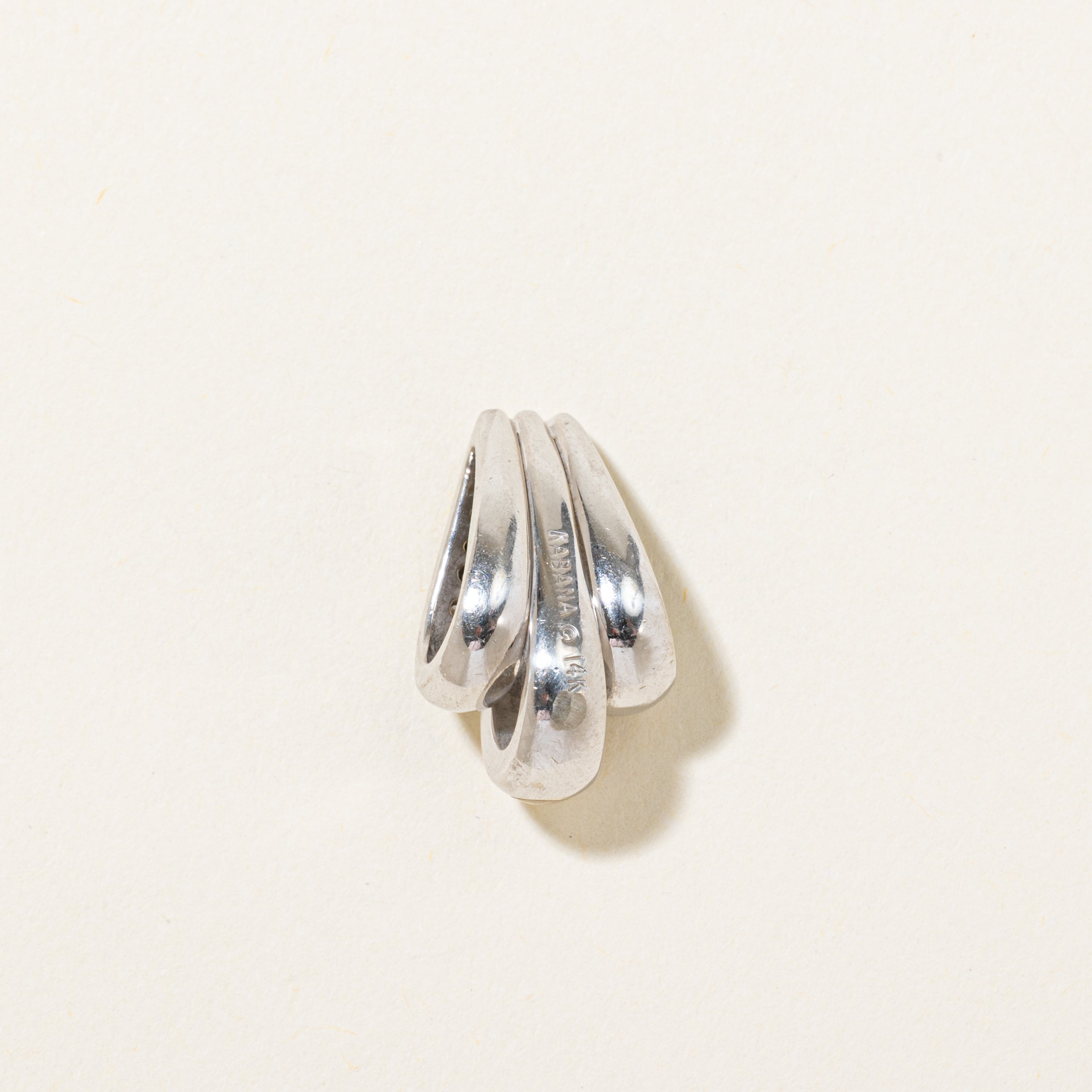 Diamond & Mother of Pearl Inlay Pendant | 0.076ctw, 0.15ct