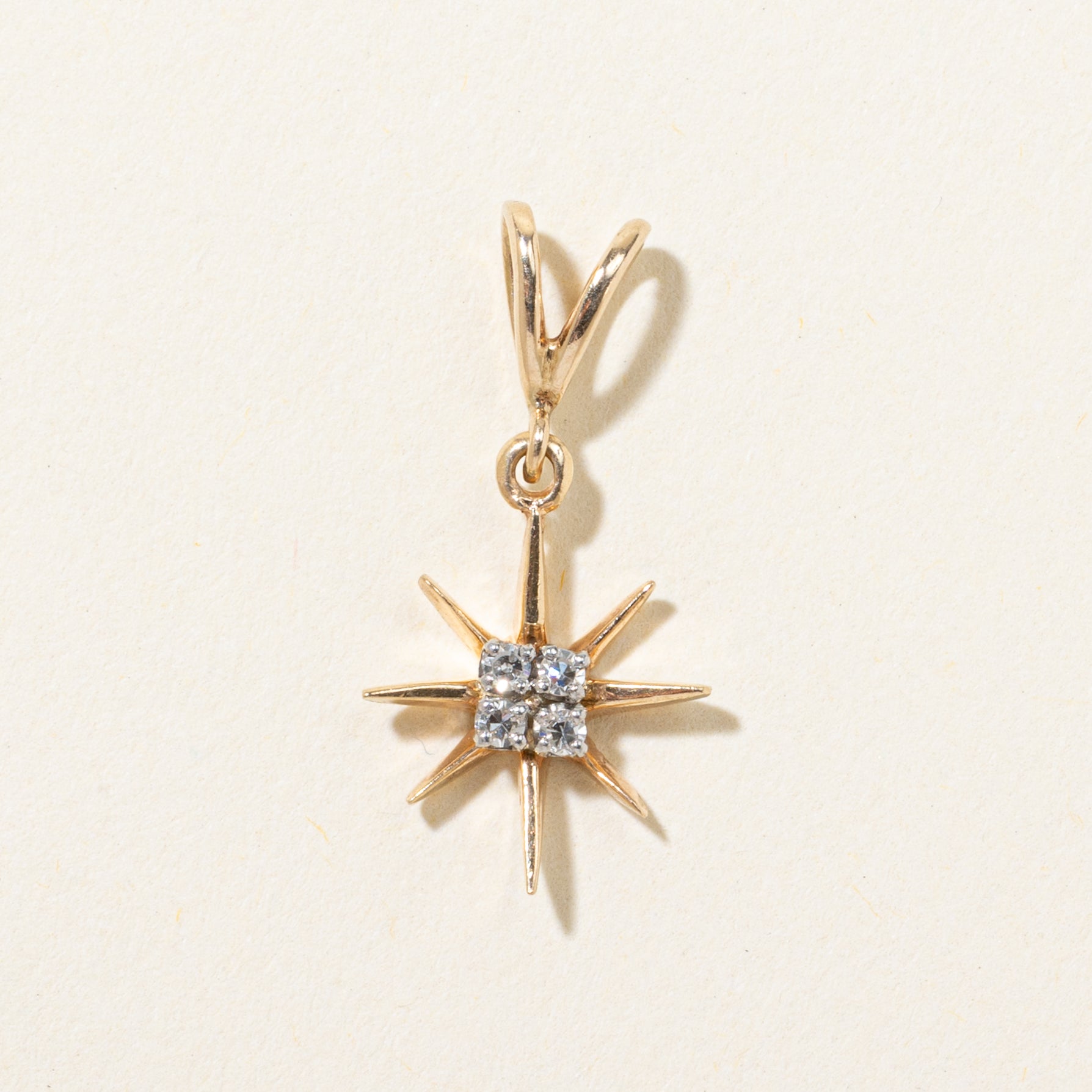 Diamond Cluster Starburst Pendant | 0.05ctw