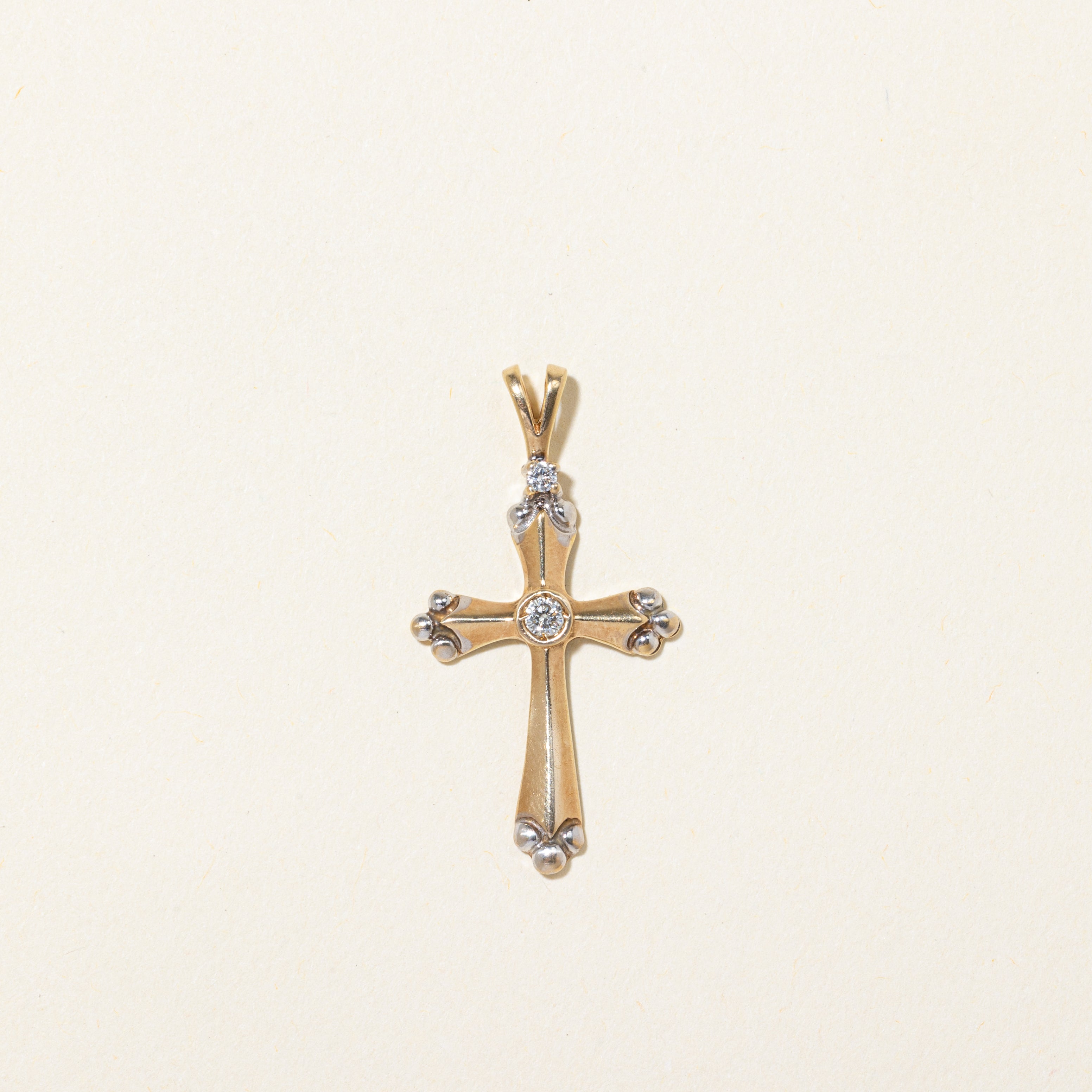 Diamond Cross Pendant | 0.06ctw