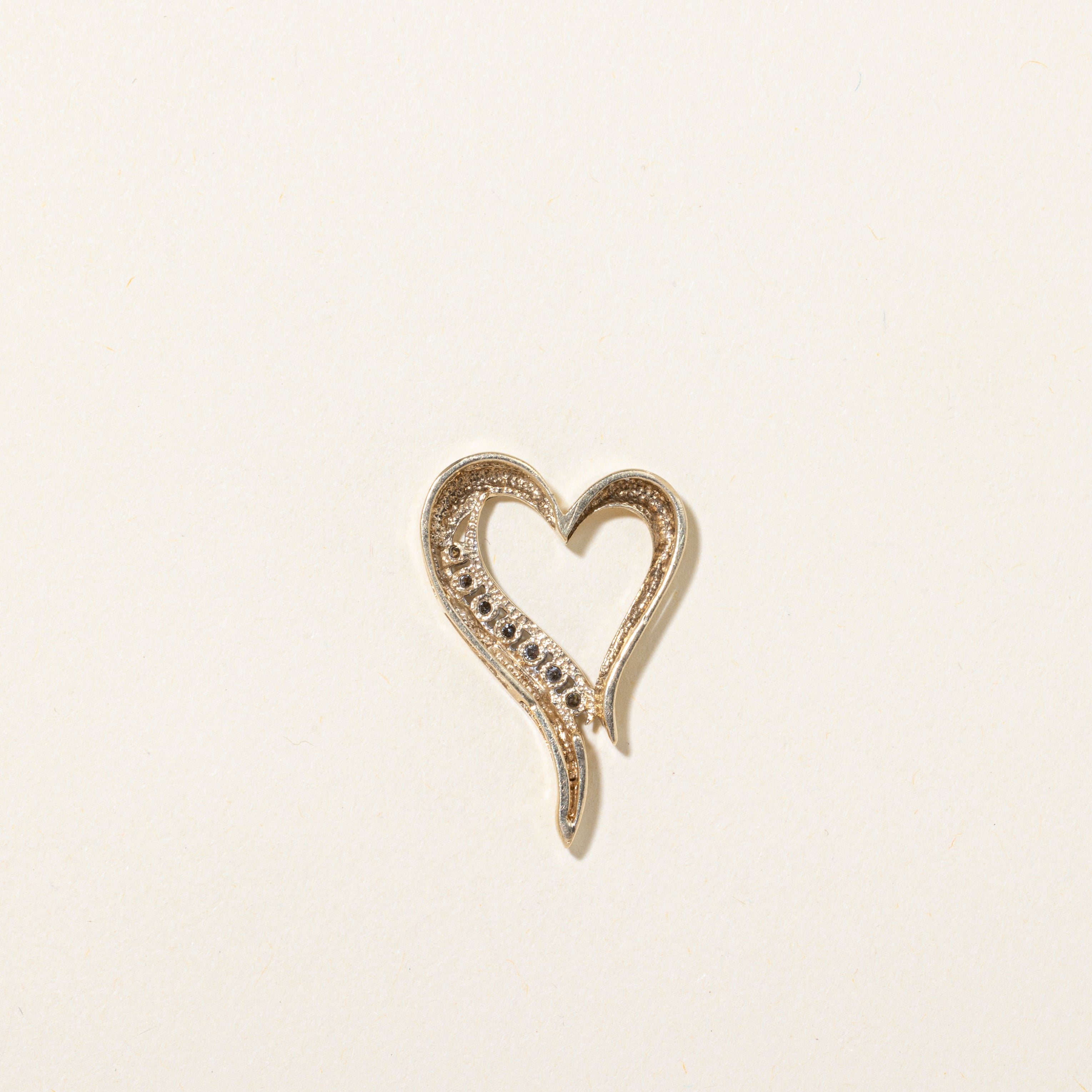 Diamond Open Heart Pendant | 0.20ctw