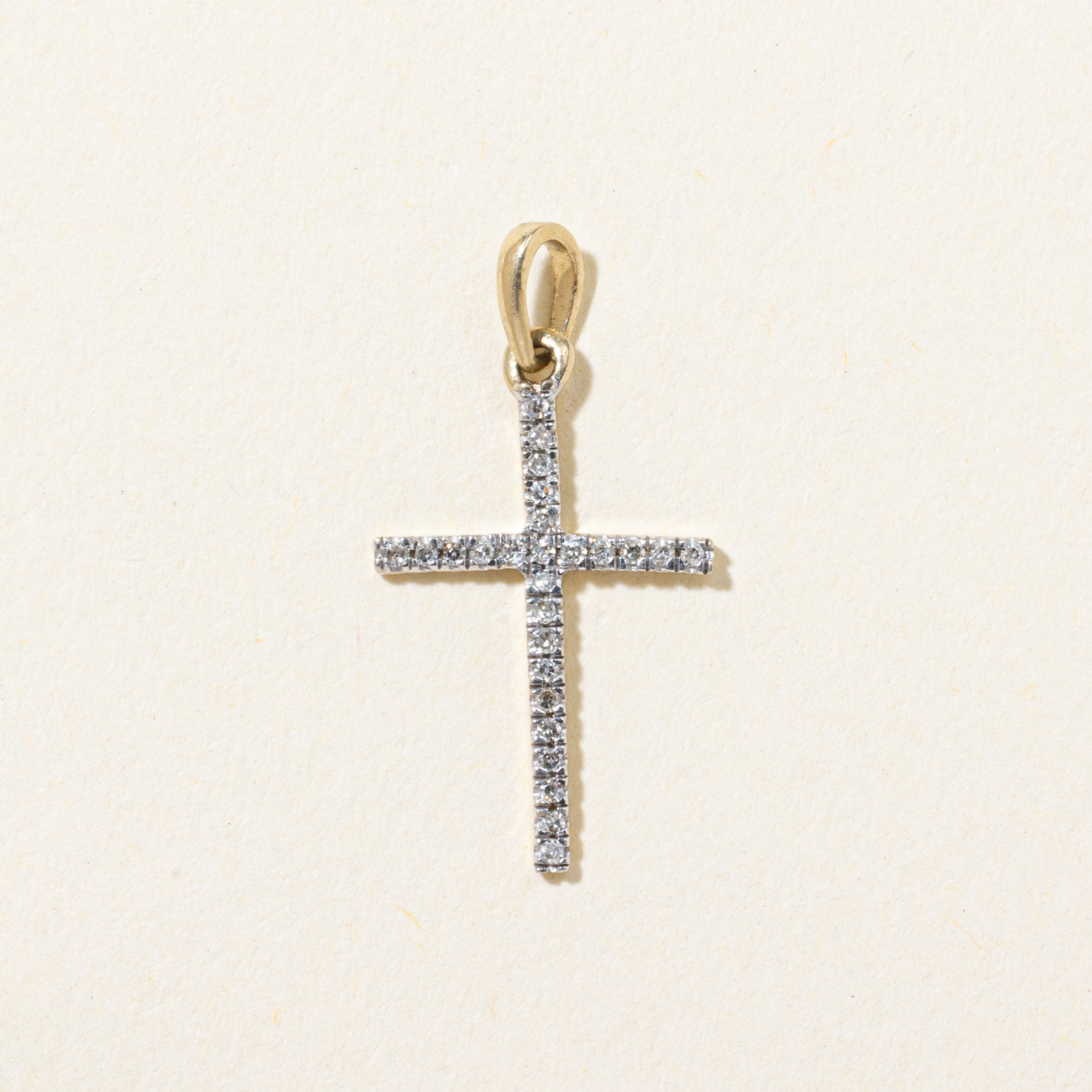 Diamond Cross Pendant | 0.05ctw