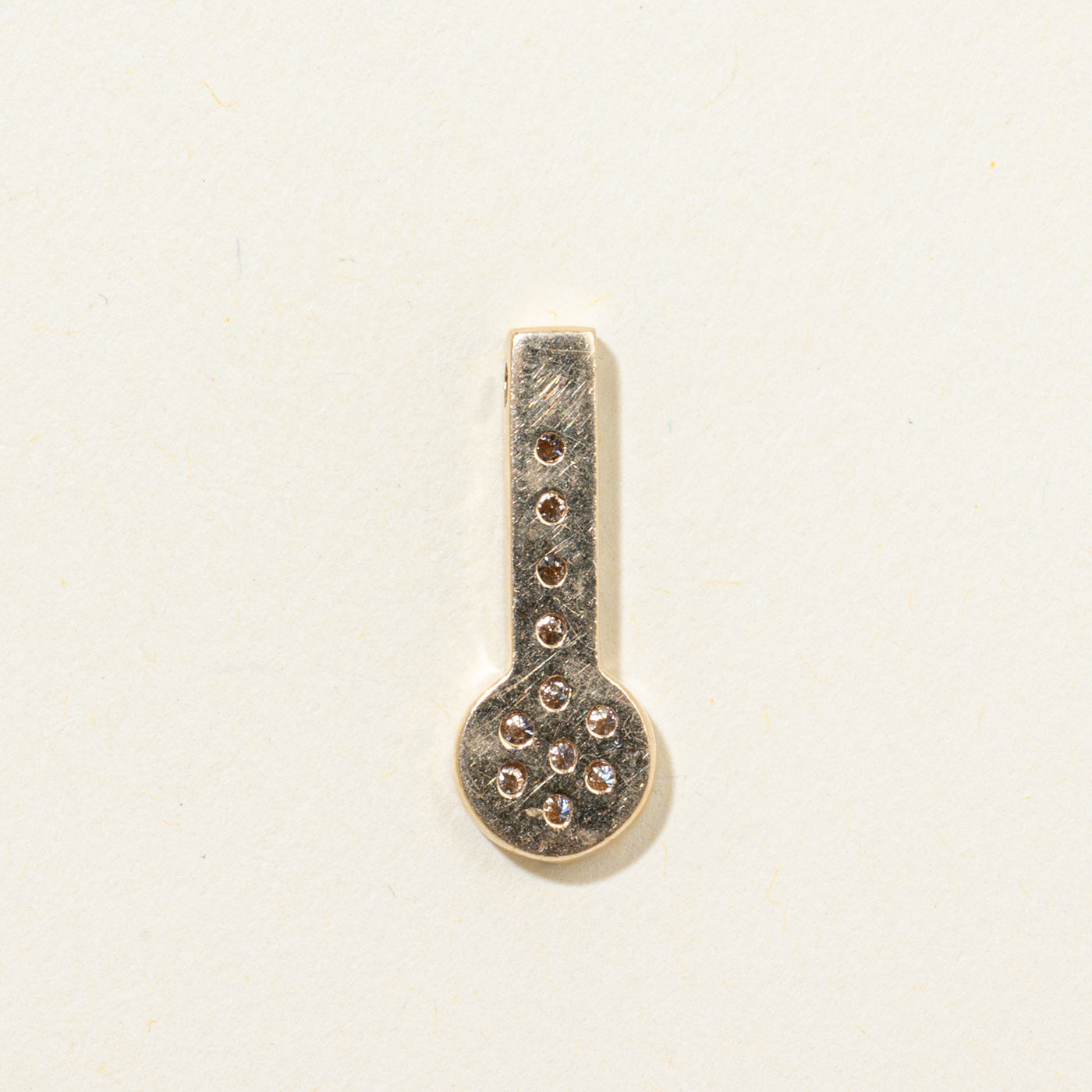 Diamond Plain Thermometer Pendant | 0.25ctw