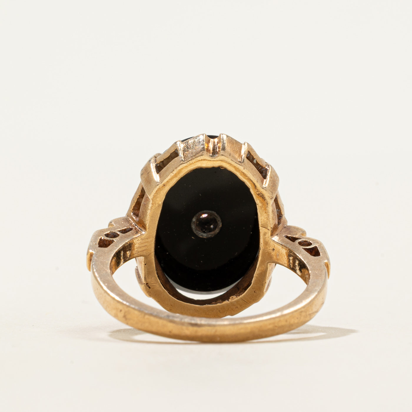 Onyx & Diamond Grooved Ring | 3.75ct, 0.005ct | SZ 6.75