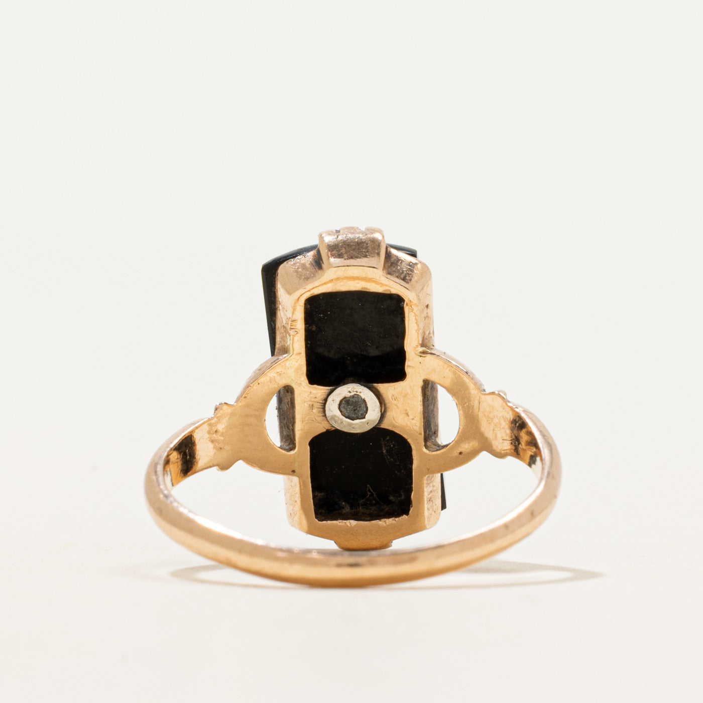 Onyx & Diamond Grooved Ring | 1.96ct, 0.02ct | SZ 5.25