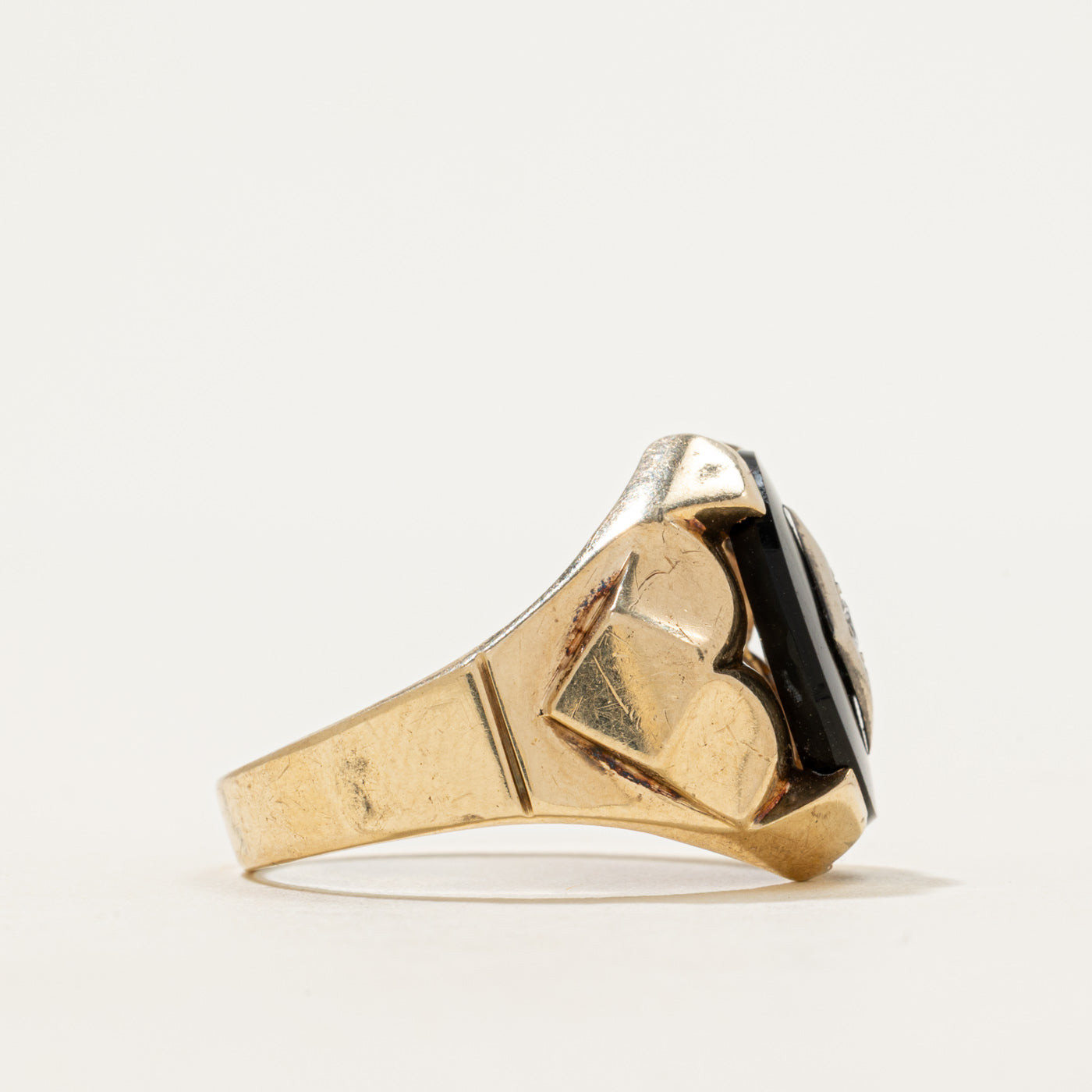 Onyx & Diamond Embossed Ring | 3.25ct, 0.06ct | SZ 11