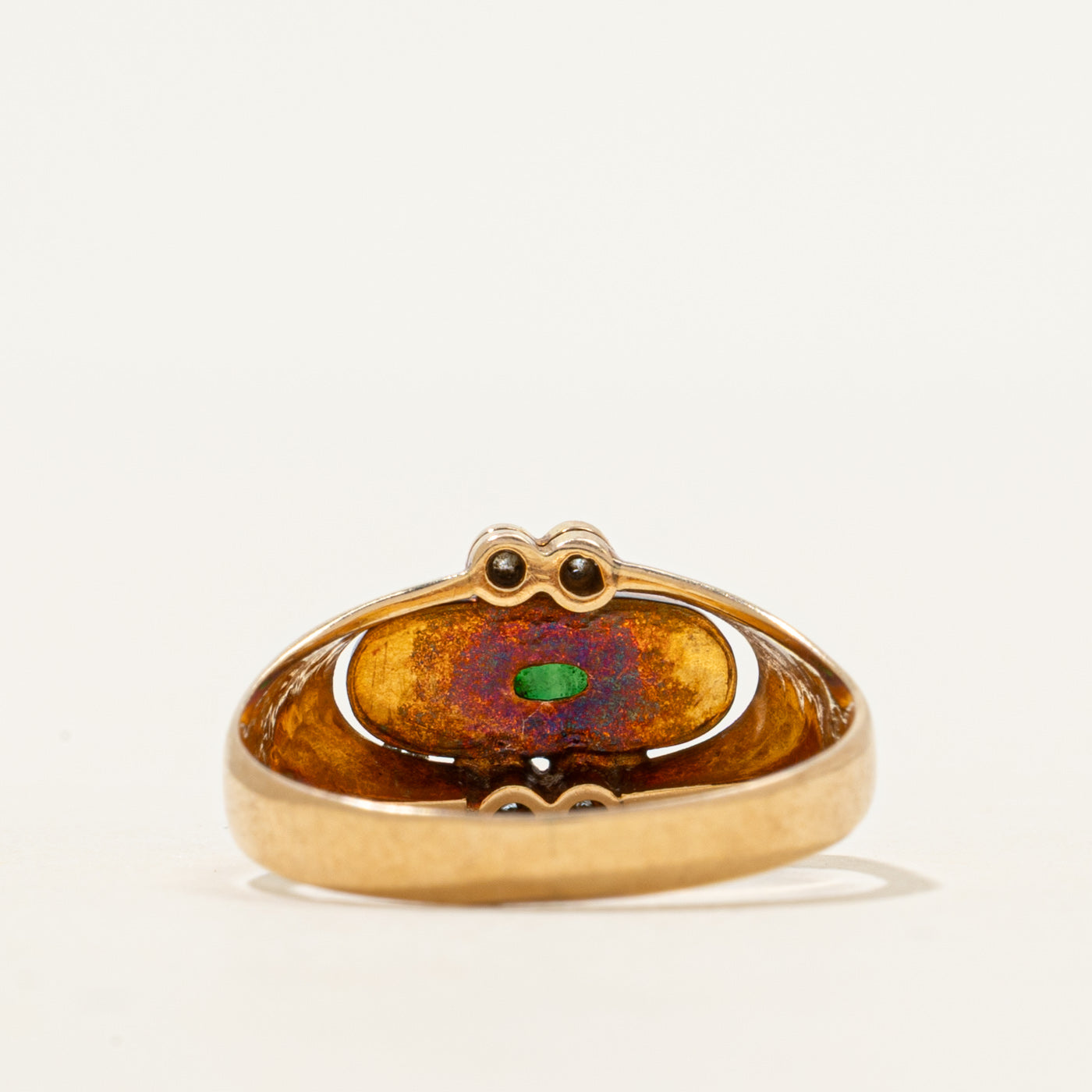 Bague East West en jadéite et diamants | 1,03 ct, 0,02 ct au total | Taille 7,25