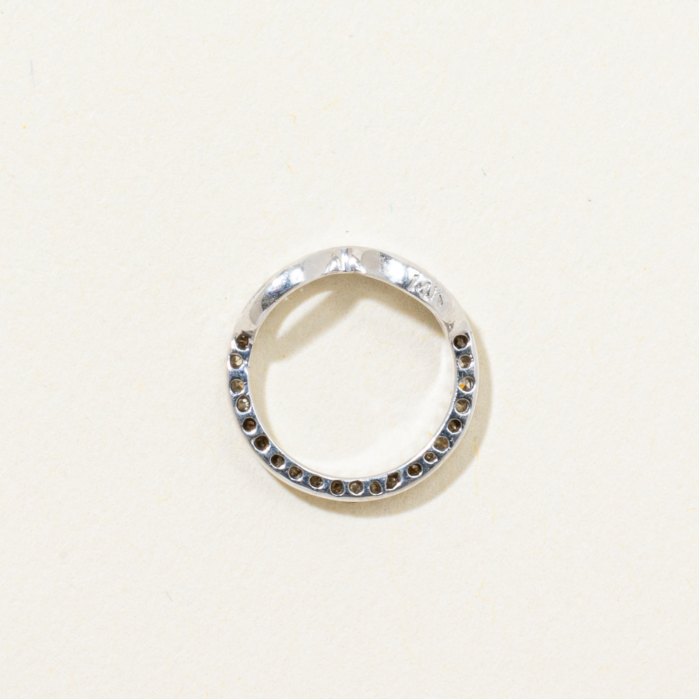 Pendentif cercle en diamants Eternity | 0,12 ct