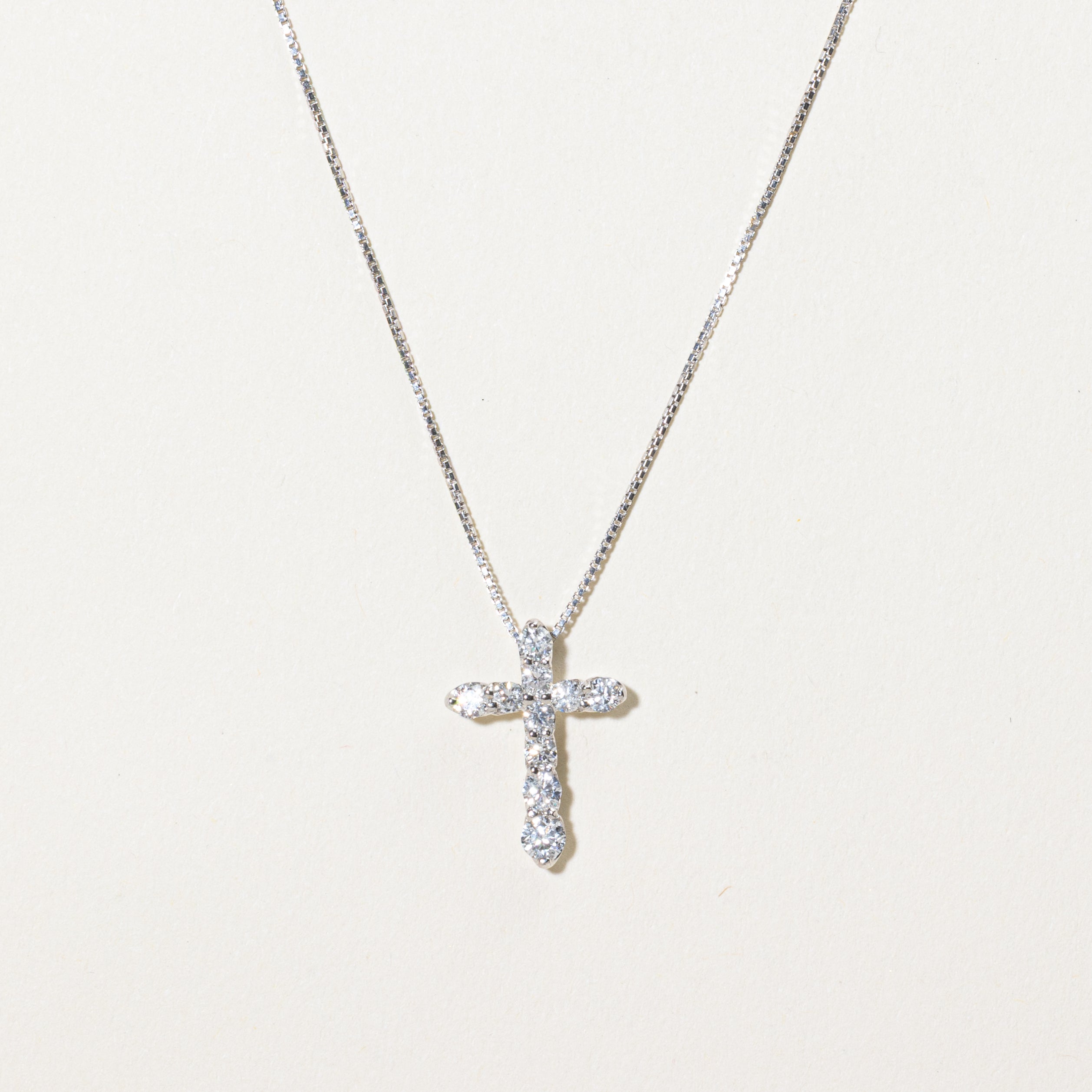 18k Pave Set Diamond Cross Pendant Necklace | 0.50ctw | 15"
