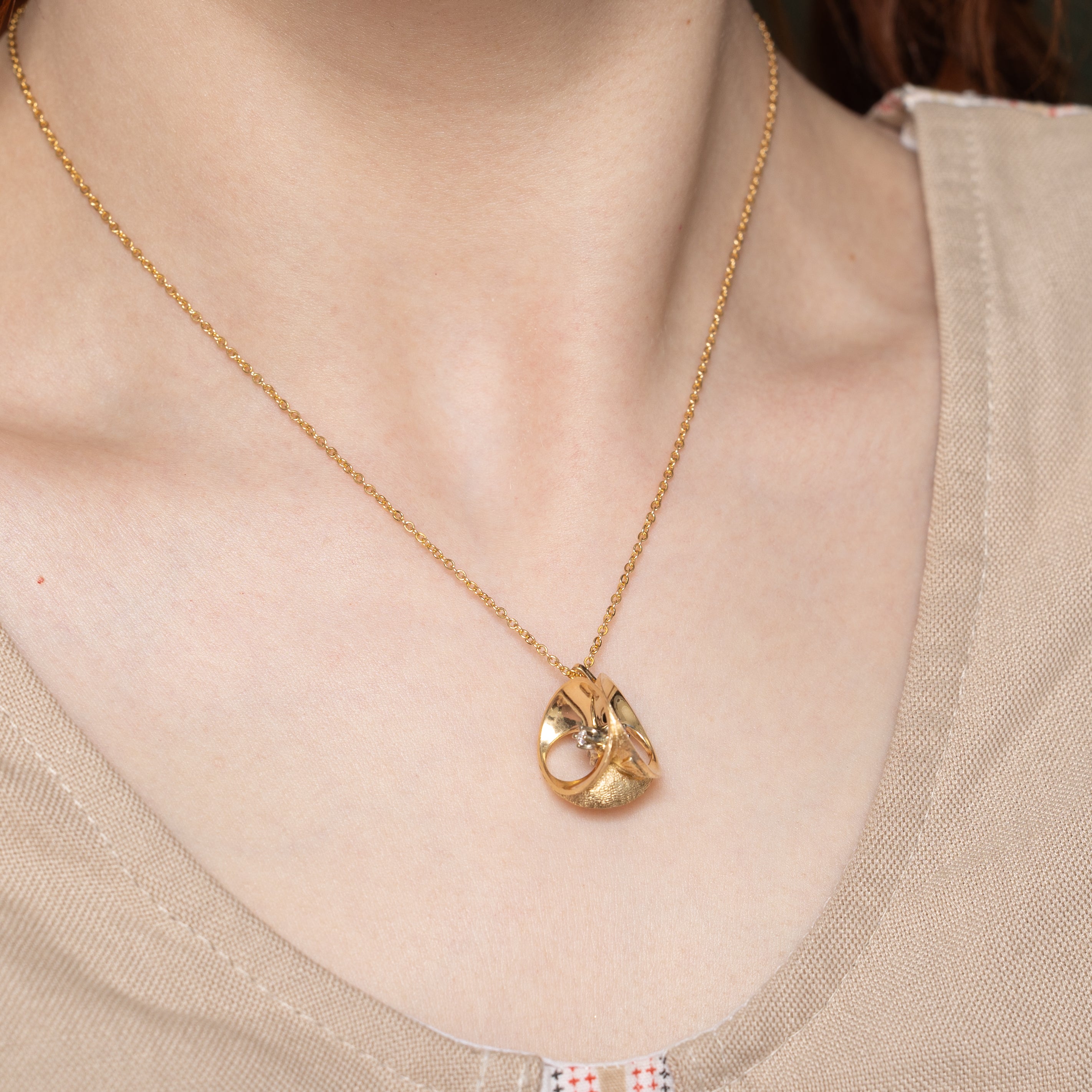 Diamond Abstract Pendant Necklace | 0.13ctw | 16"