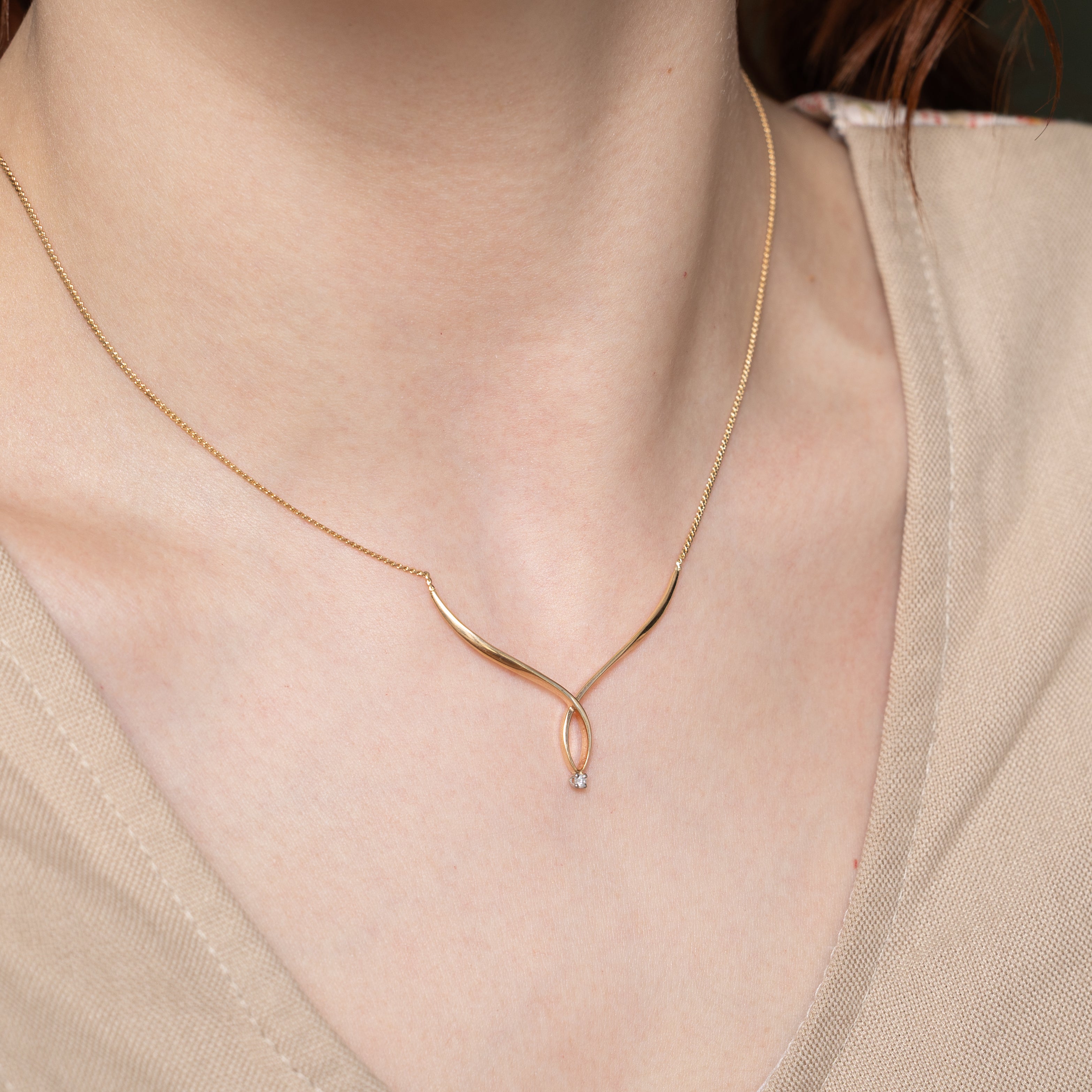Diamond Loop Necklace | 0.03ct | 14"