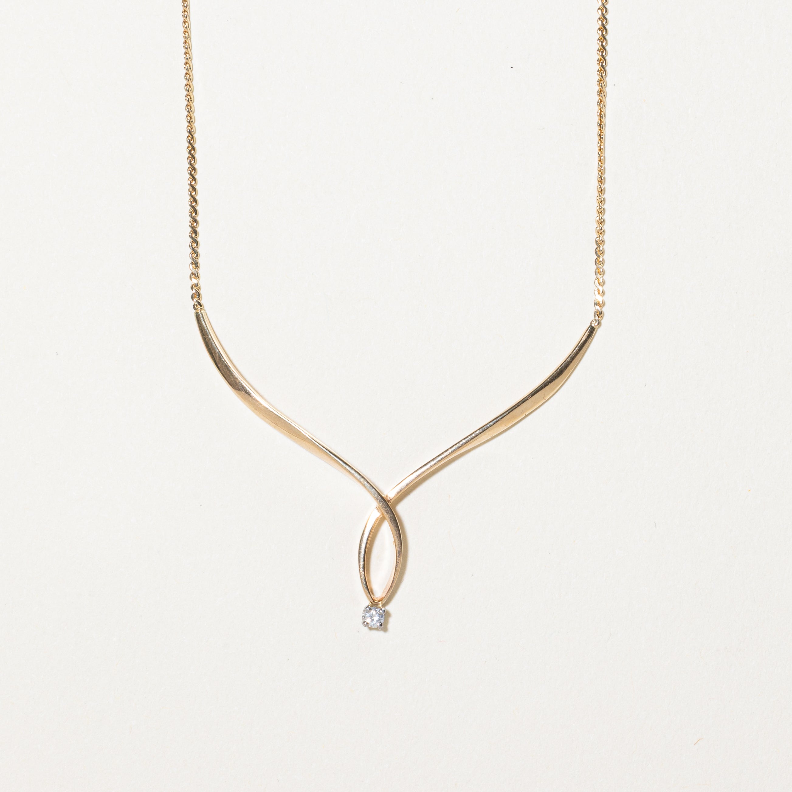 Diamond Loop Necklace | 0.03ct | 14"