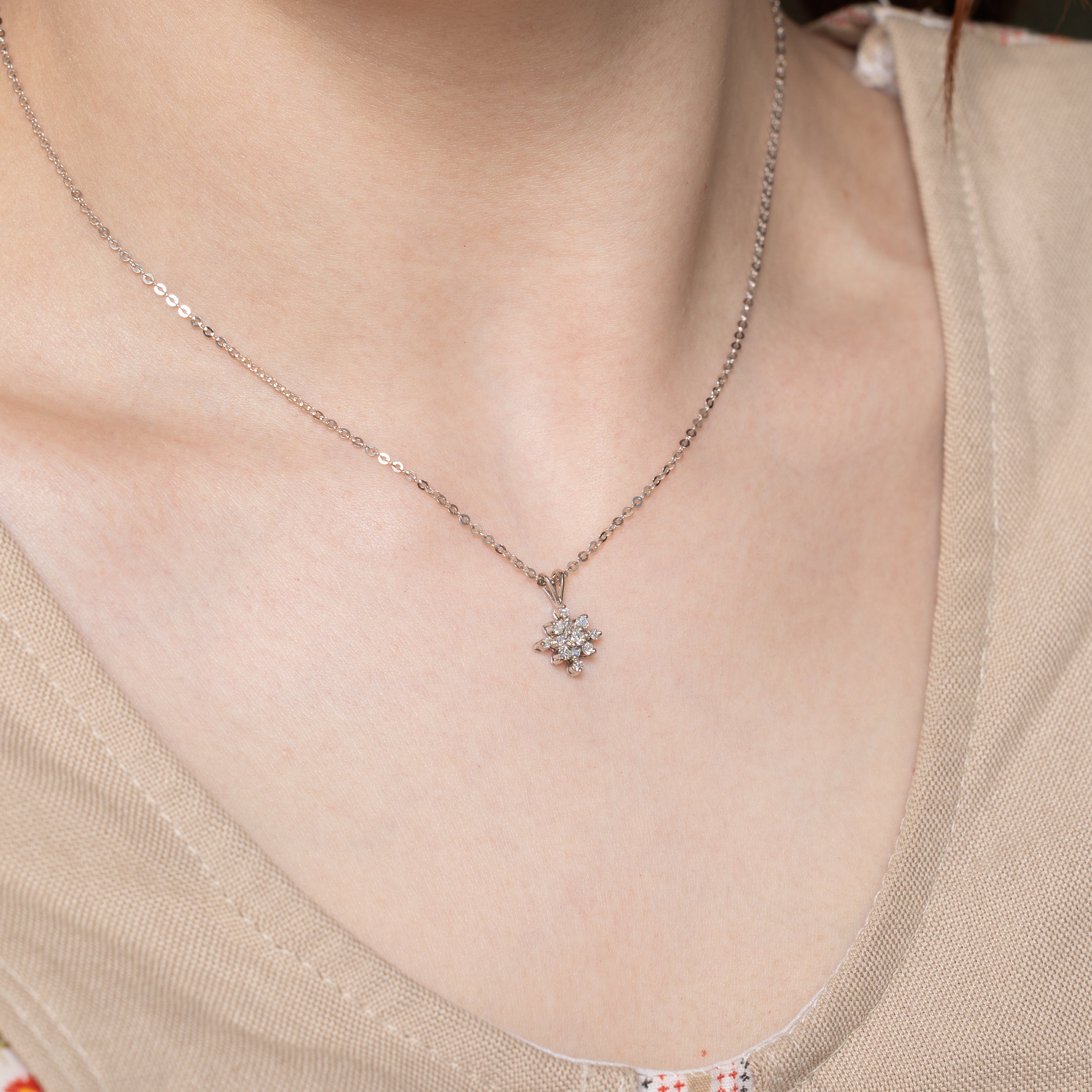 Diamond Snowflake Cluster Pendant Necklace | 0.25ctw