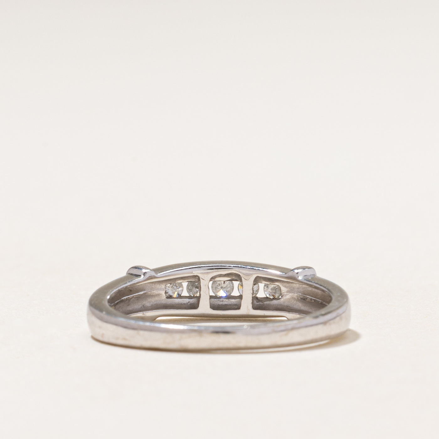 Five Stone Diamond Grooved Ring | 0.09ctw | SZ 6.5