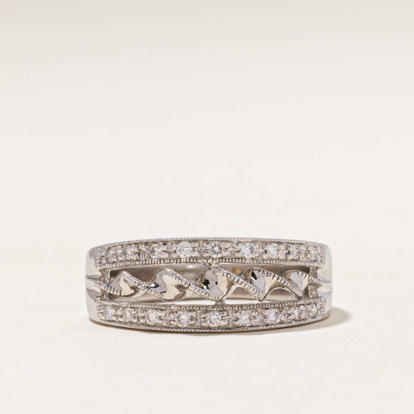 18k White Gold Diamond Milgrain Textured Ring | 0.20ctw | SZ 8.5
