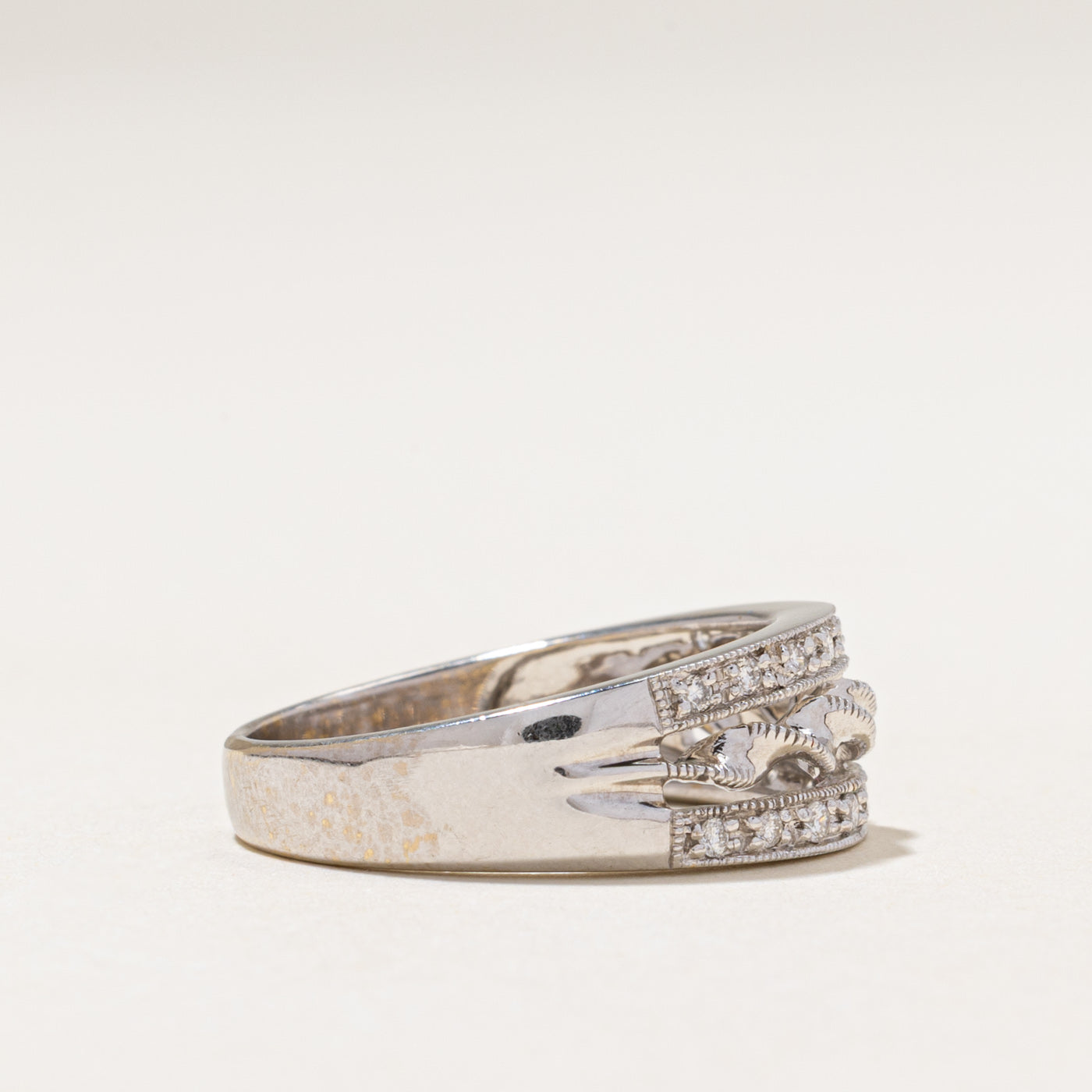 18k White Gold Diamond Milgrain Textured Ring | 0.20ctw | SZ 8.5
