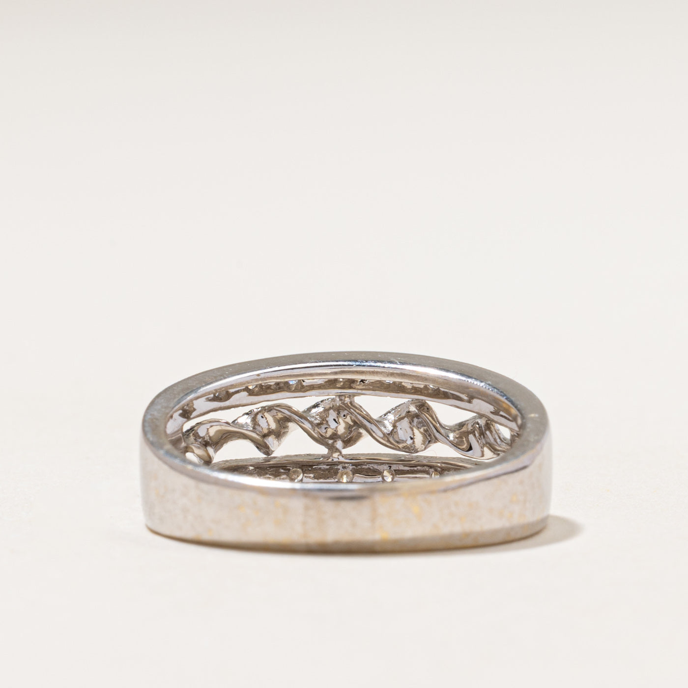 18k White Gold Diamond Milgrain Textured Ring | 0.20ctw | SZ 8.5