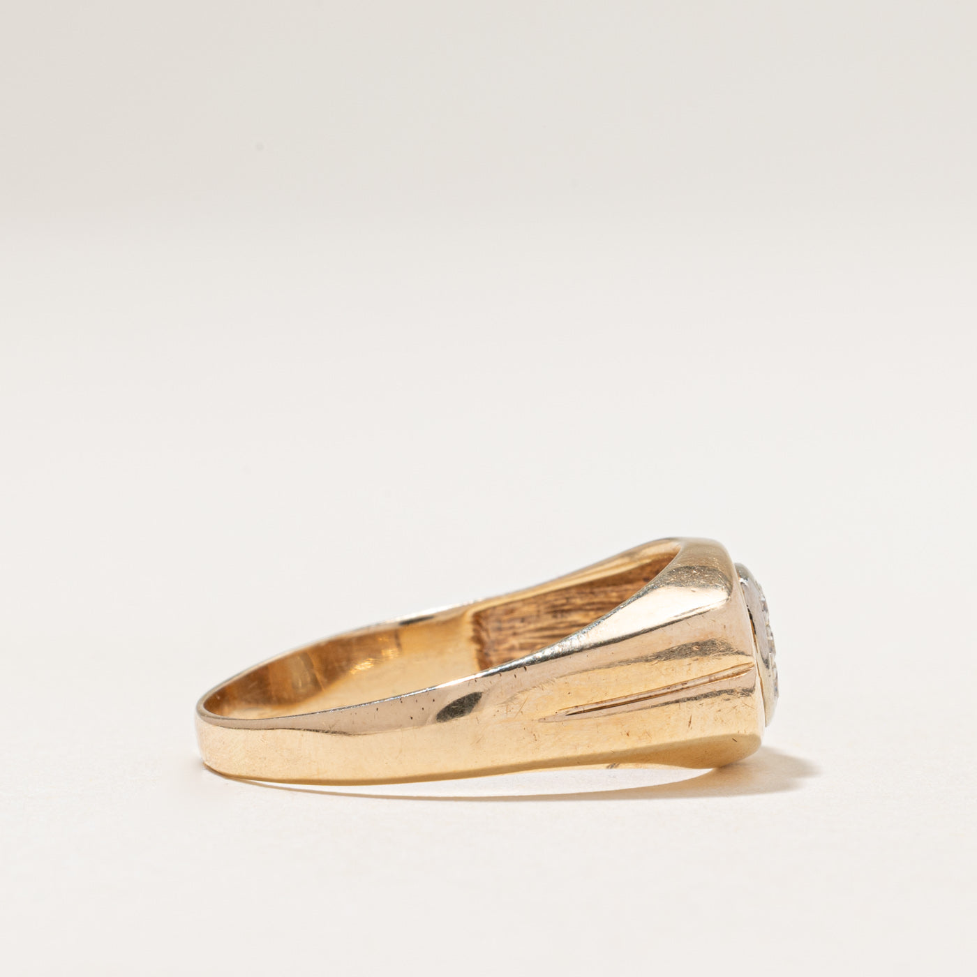 Diamond Grid Textured Signet Ring | 0.18ctw | SZ 13.5