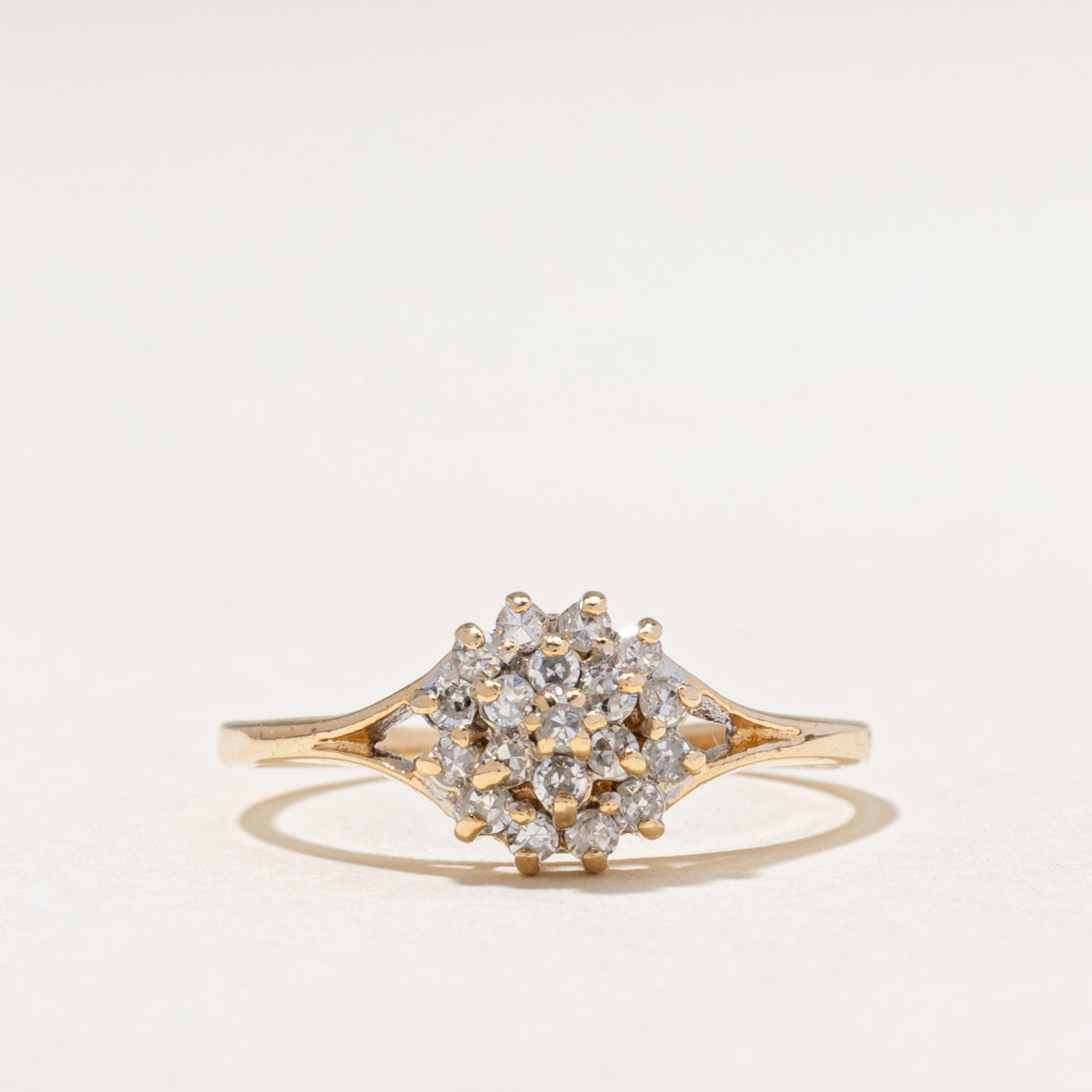 Diamond Cluster Tapered Ring | 0.25ctw | SZ 6.5