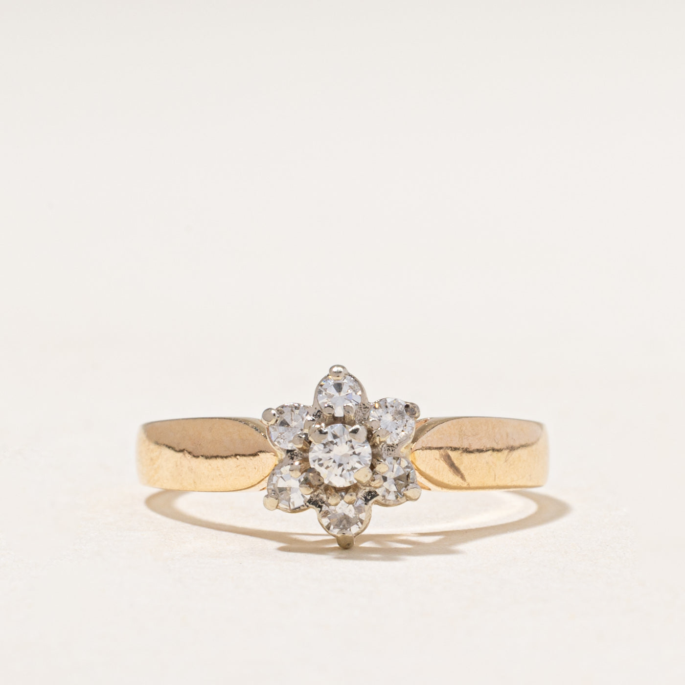 Diamond Petal Cluster Ring | 0.25ctw | SZ 6.75