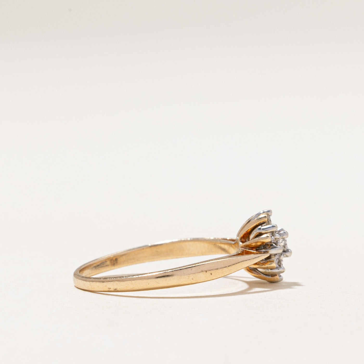 Diamond Petal Cluster Ring | 0.13ctw | SZ 7.25
