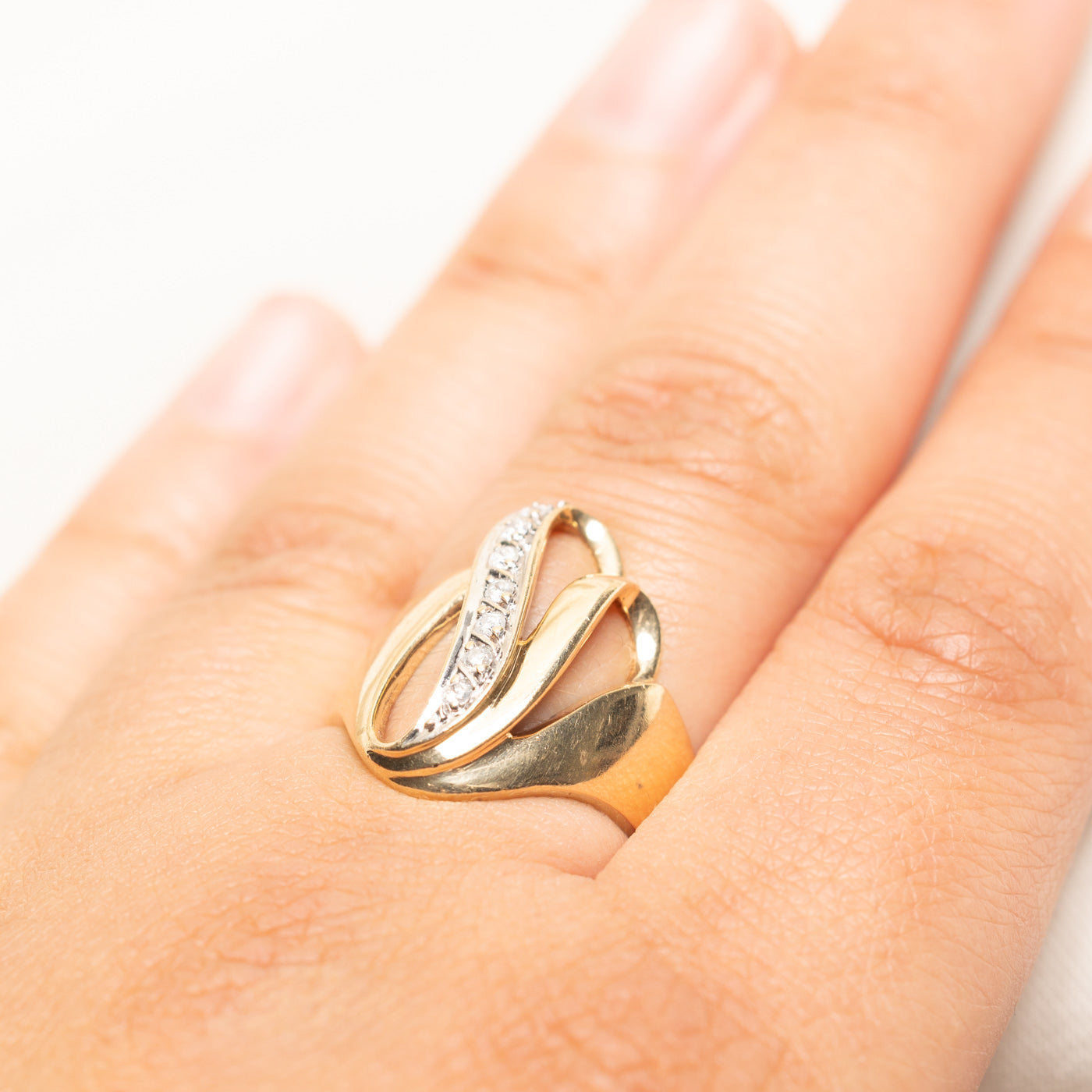 Diamond Waterfall Cocktail Ring | 0.10ctw | SZ 7.75