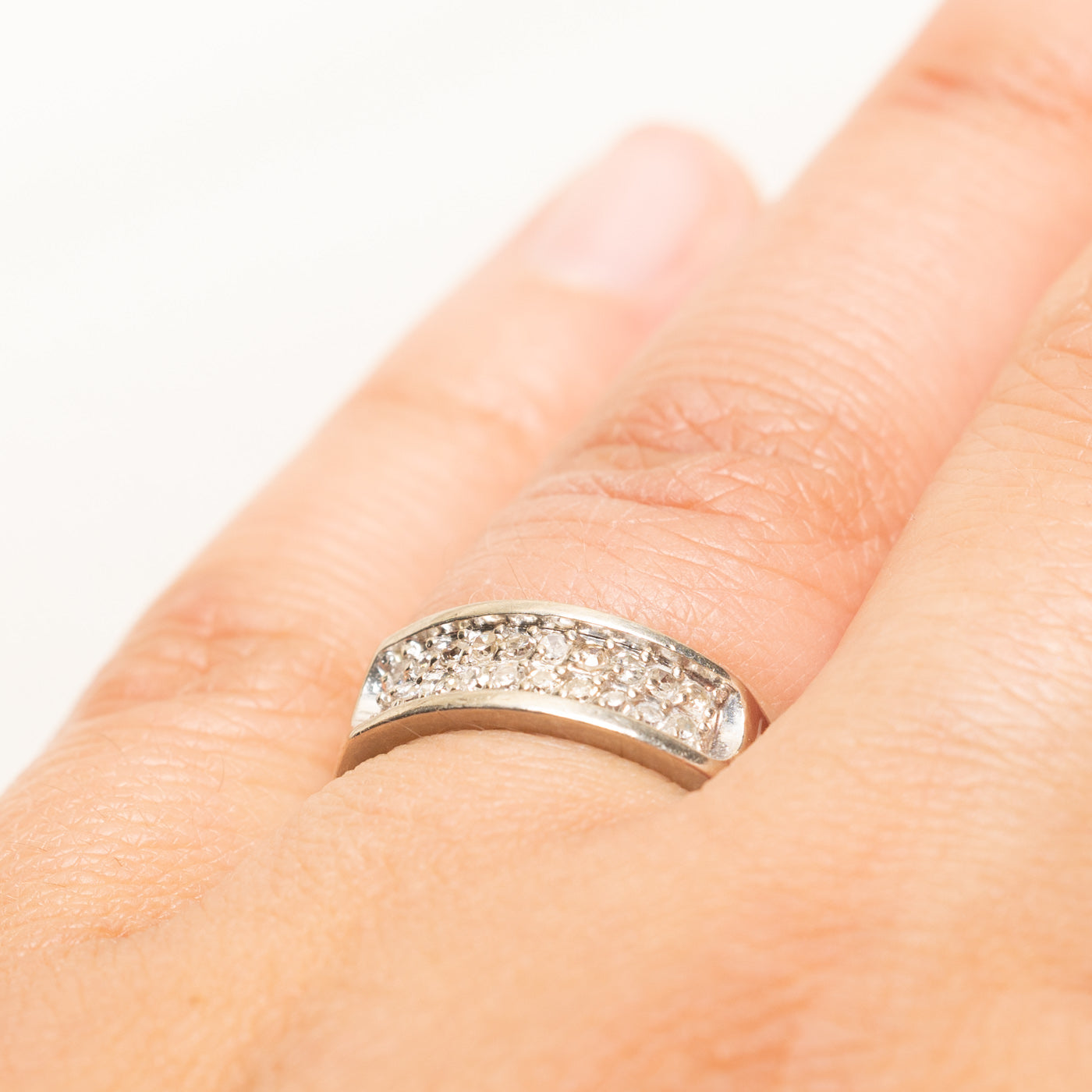 White Gold Double Row Diamond Band | 0.26ctw | SZ 6.25