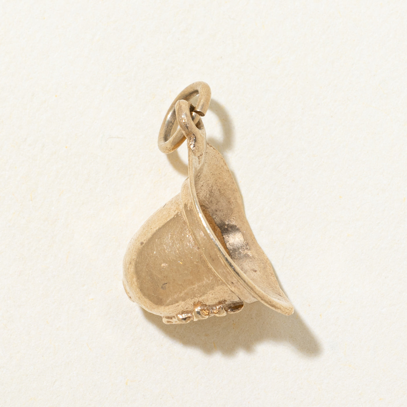 1979 Birmingham 9k Yellow Gold Custodian Helmet Charm