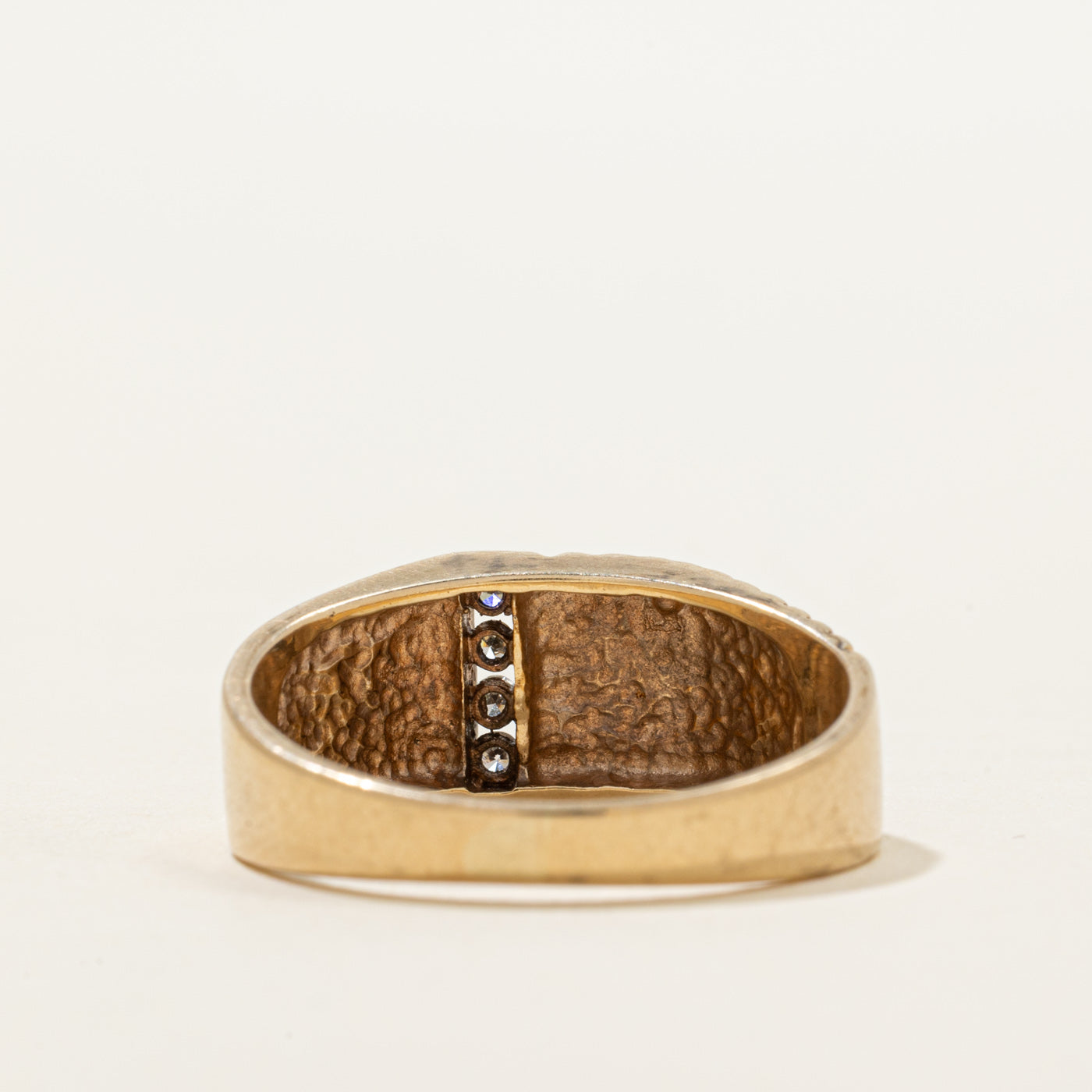 Channel Set Diamond Fluted Ring | 0.06ctw | SZ 10