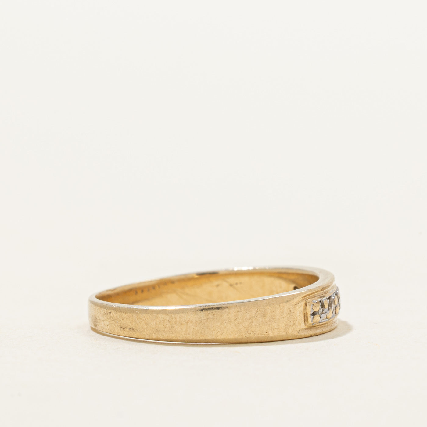 10k Yellow Gold Diamond Ring | 0.07ctw | SZ 6.25